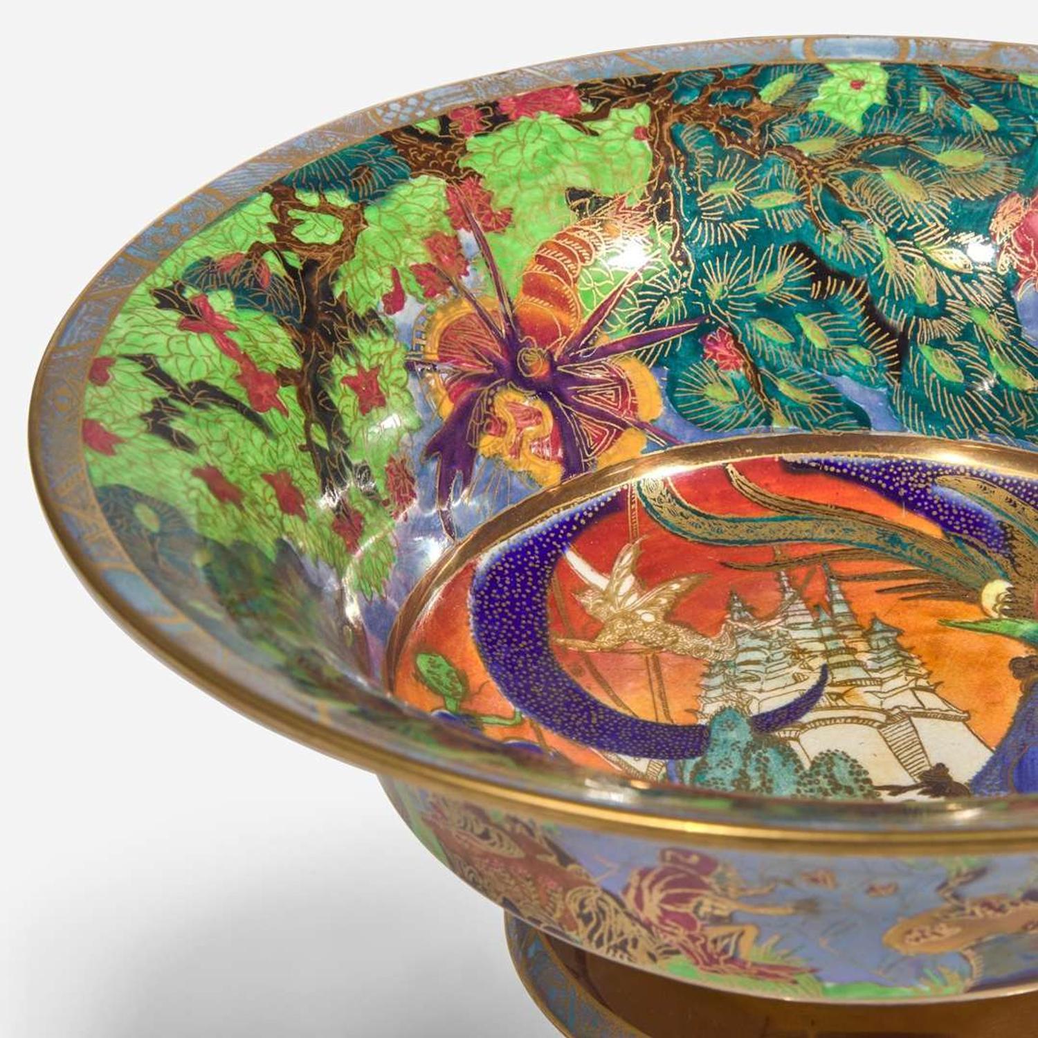 A Wedgwood Fairyland Lustre Daventry Bowl UK, circa 1925