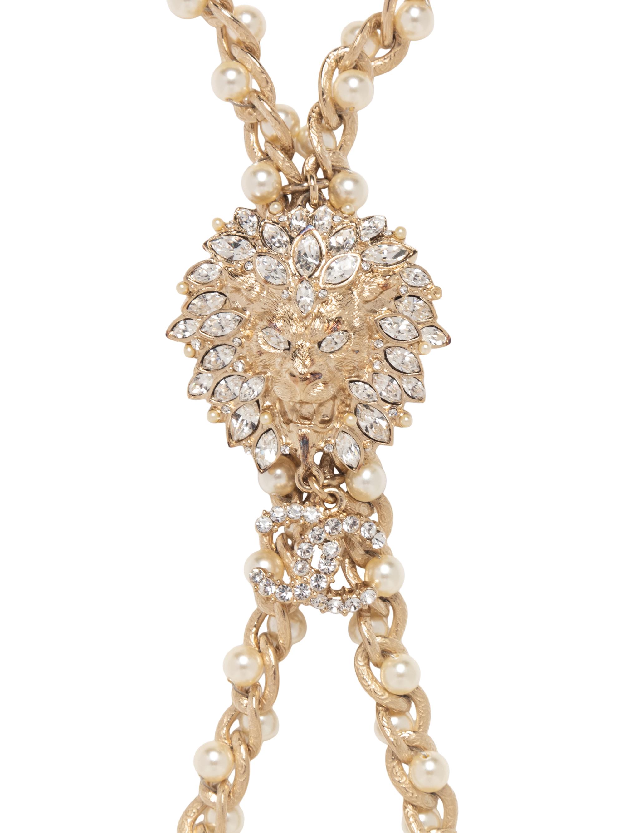Chanel Lion's Head Faux-Pearl Necklace