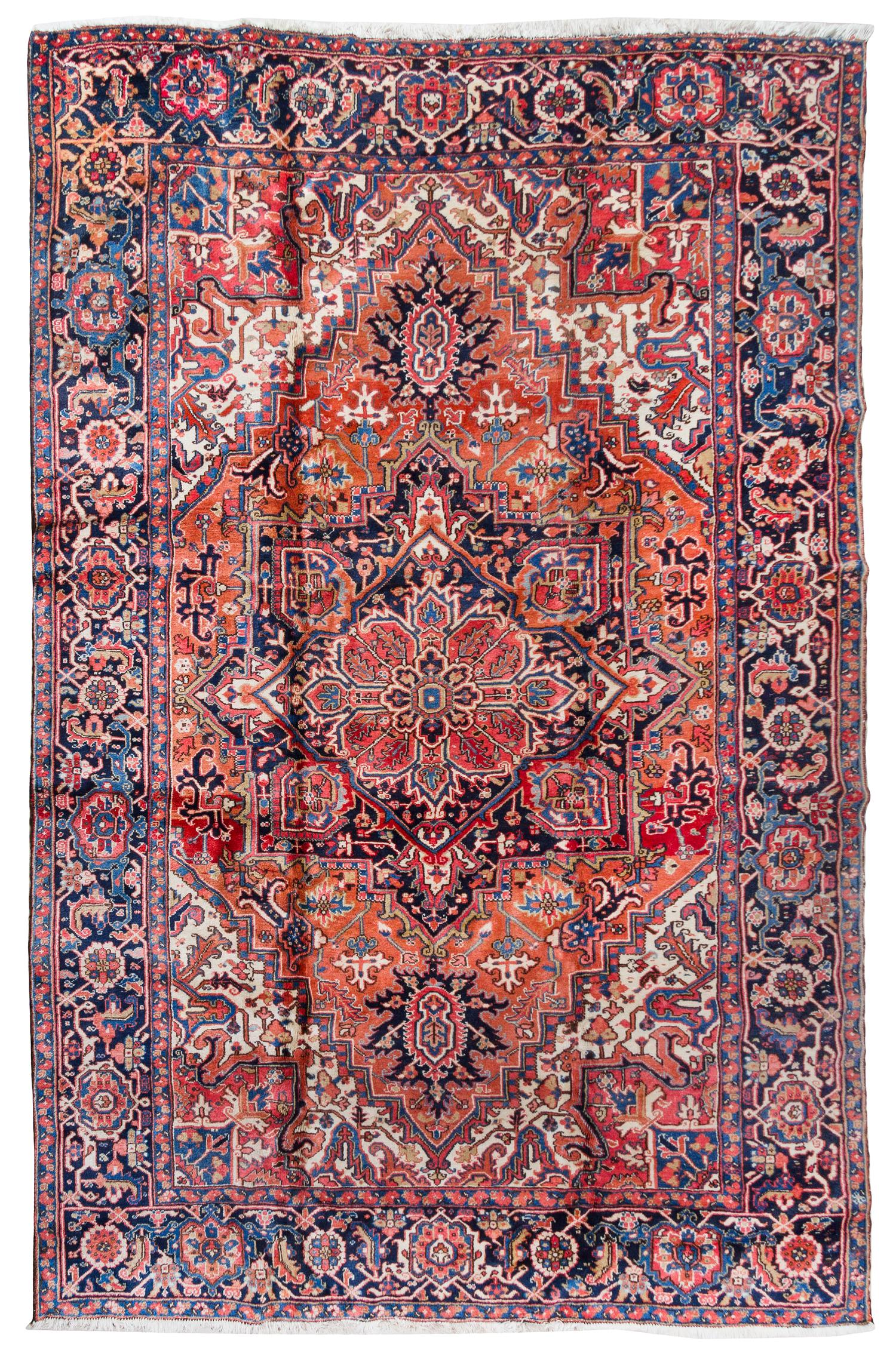 A Heriz Wool Rug 11 feet 2 inches x 7 feet 7 inches. — CIRCA 1920