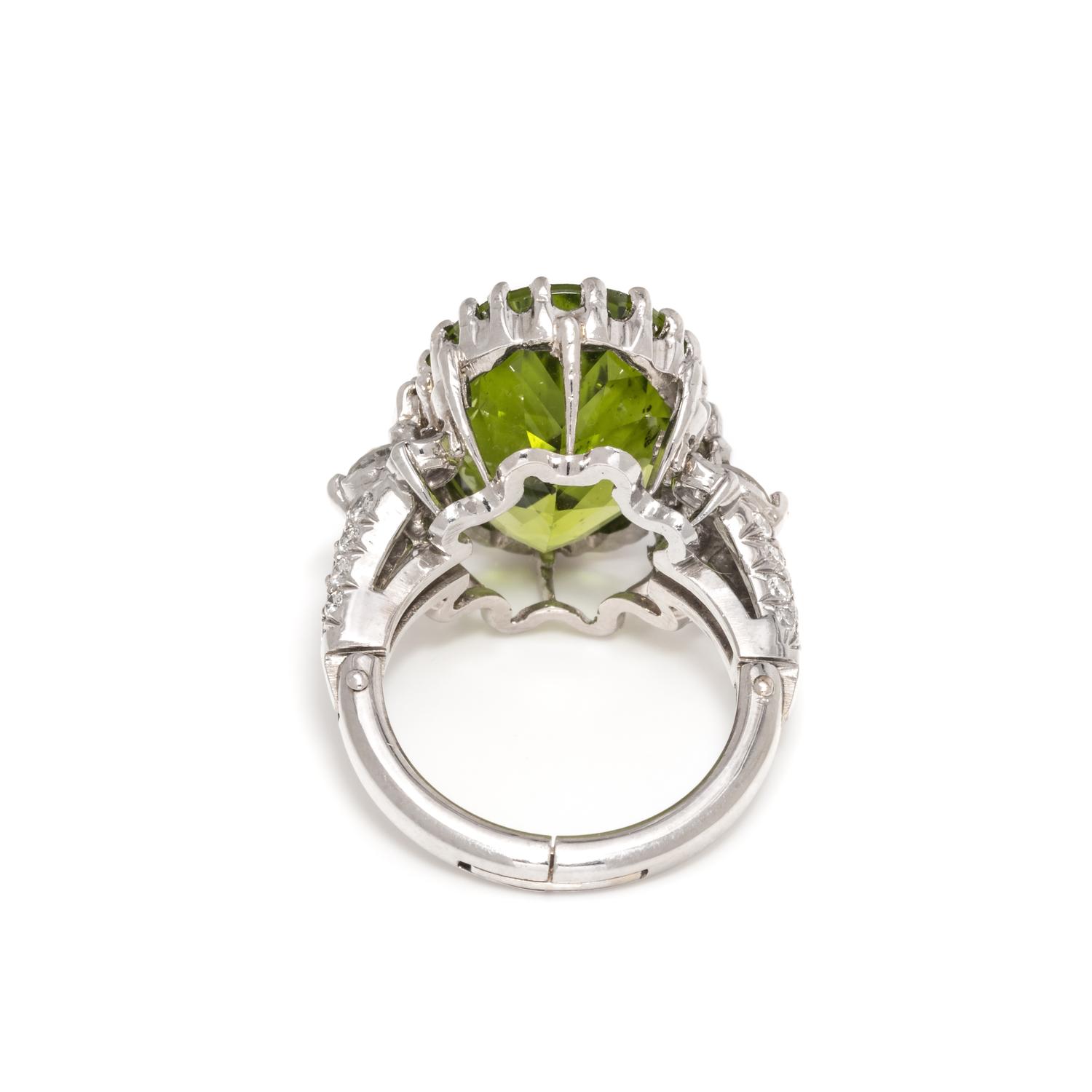 PERIDOT AND DIAMOND RING