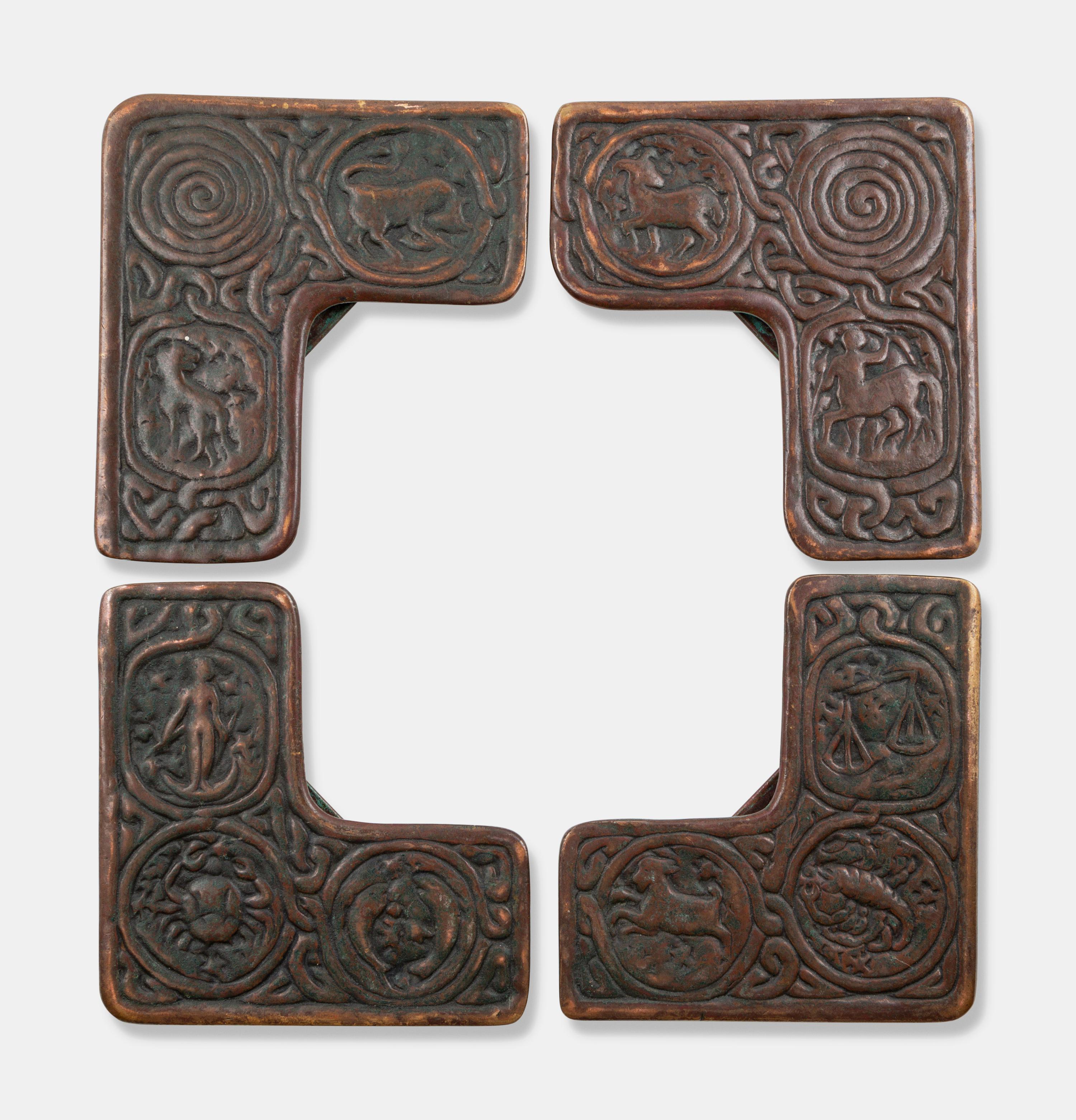 Fifteen-Piece Zodiac Desk Set