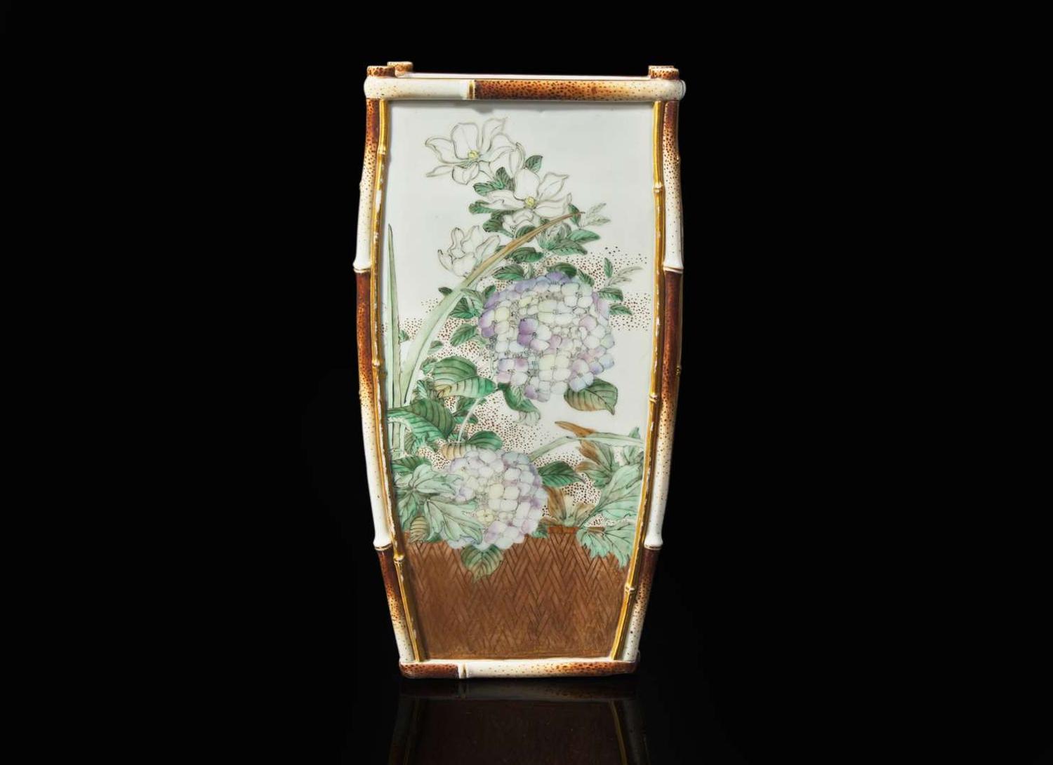 A Japanese faux-bamboo enameled porcelain vase, Kawamoto Hansuke, Meiji period 日本仿竹瓷瓶 川本半助 明治
