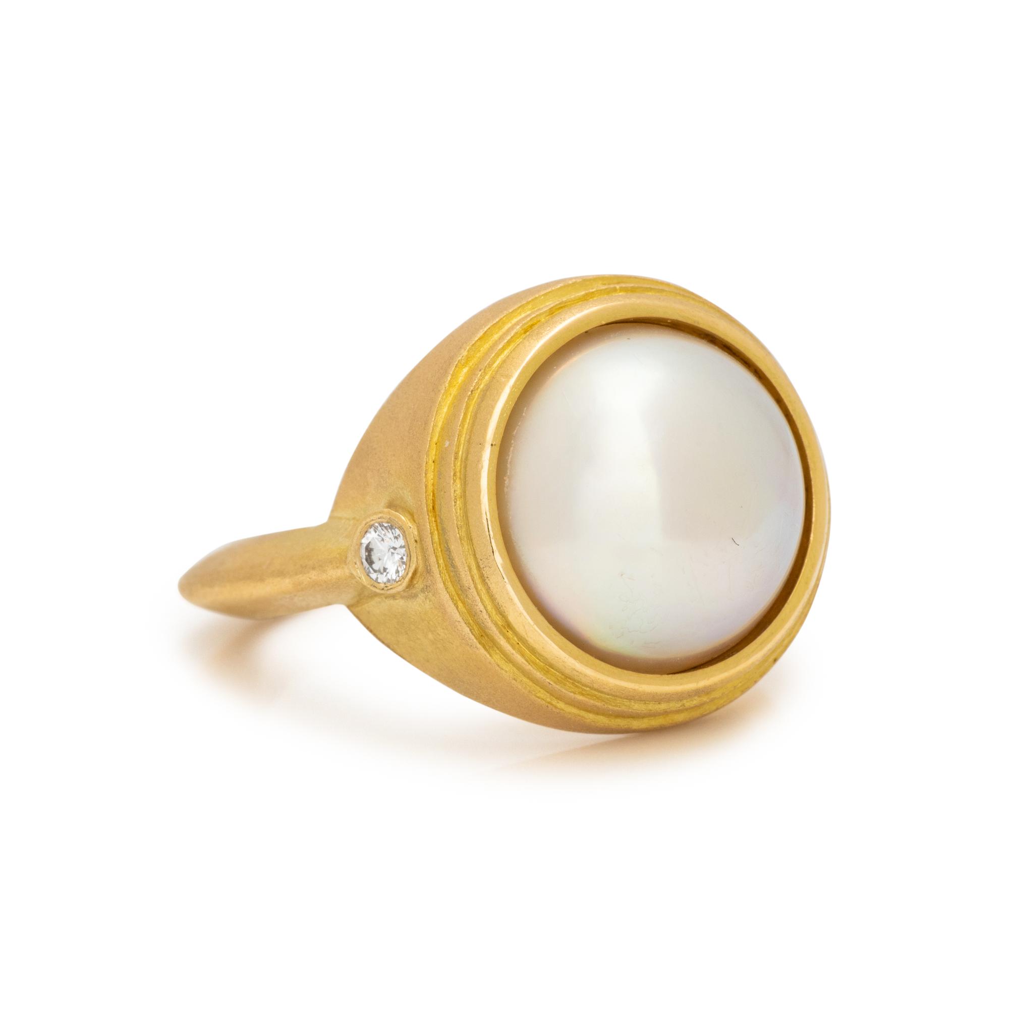 YELLOW GOLD, MABE CULTURED PEARL AND DIAMOND RING