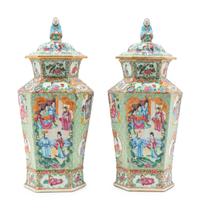 A Pair of Chinese Export Rose Medallion Porcelain Vases and Covers — 19TH CENTURY