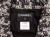 Chanel, Houndstooth Bouclé Tweed Jacket