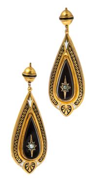 A Victorian Yellow Gold, Onyx and Seed Pearl Demi Parure, 14.80 dwts.