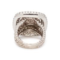 WHITE GOLD AND DIAMOND RING