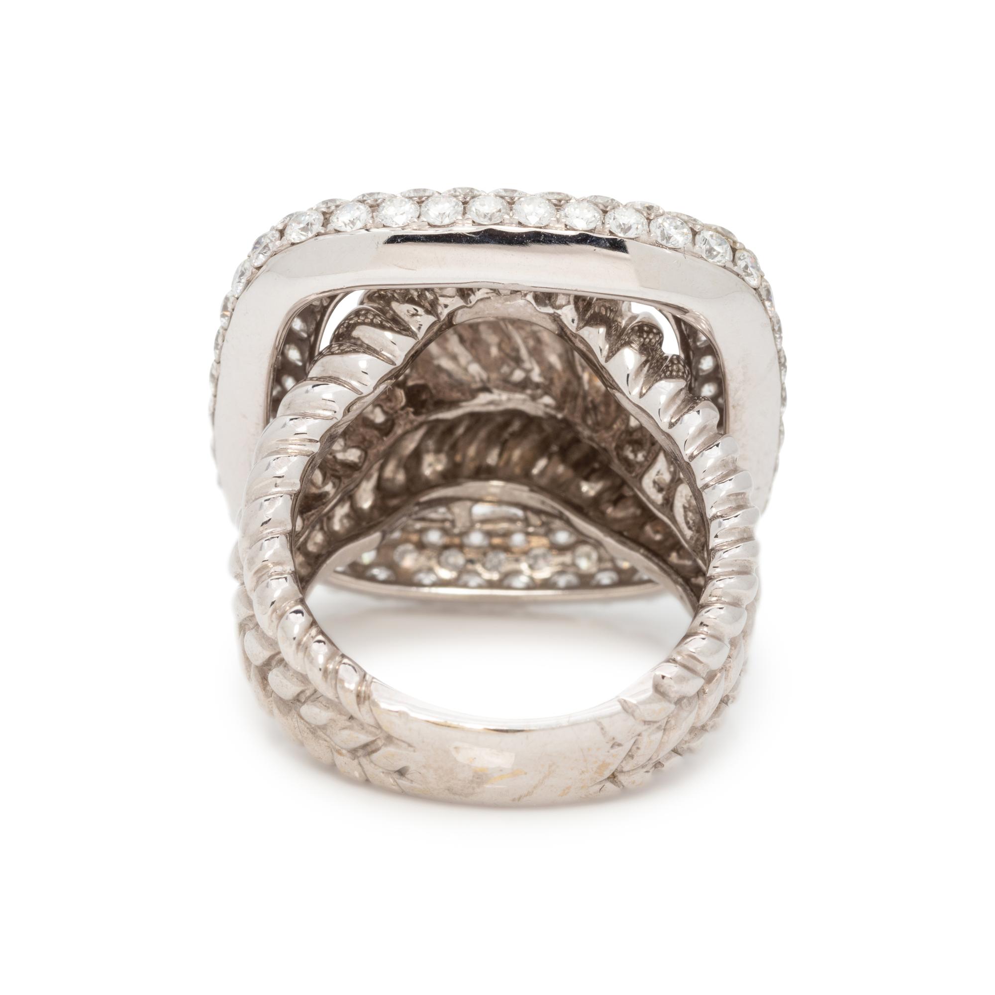 WHITE GOLD AND DIAMOND RING