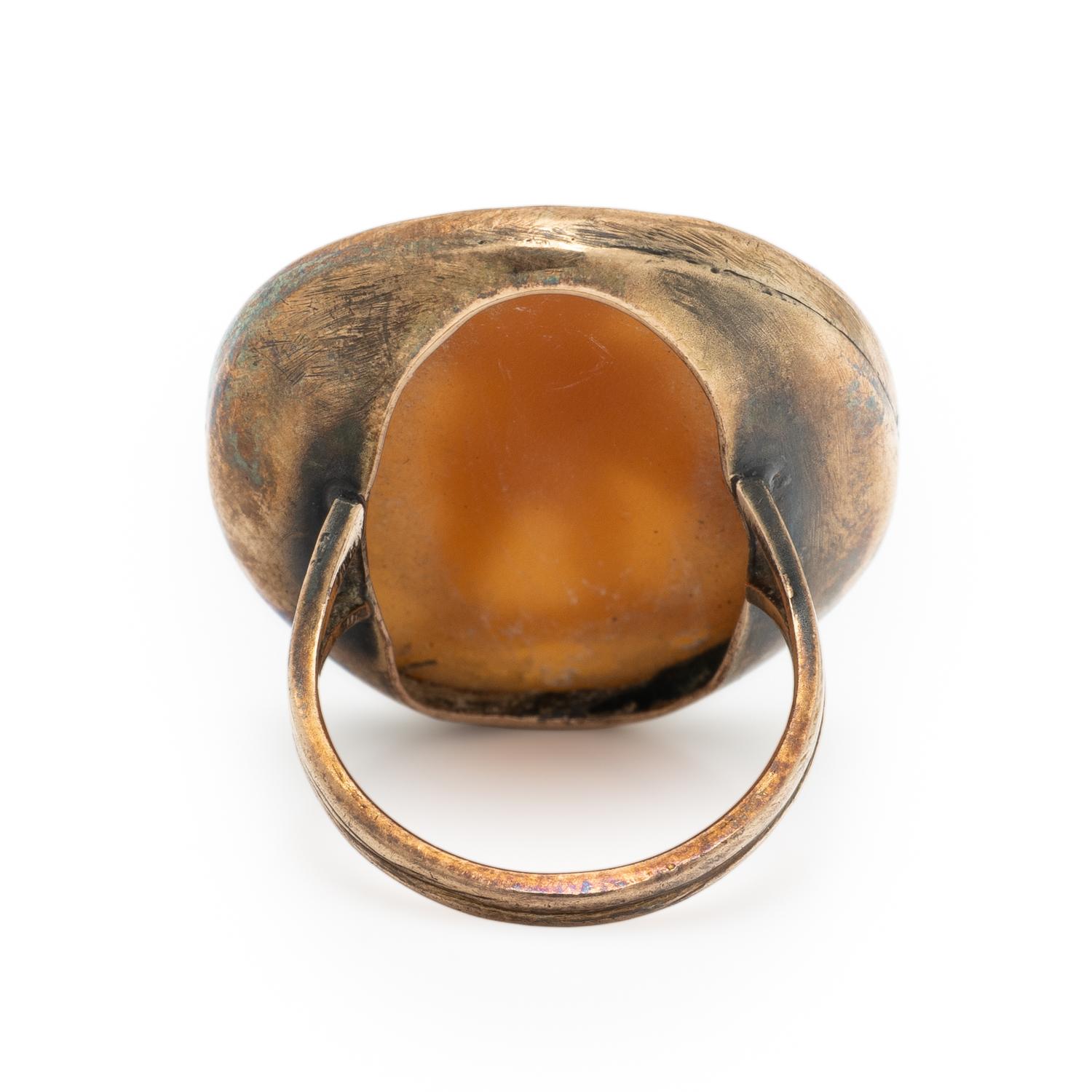 YELLOW GOLD CAMEO RING
