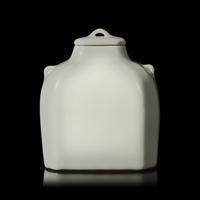 A Chinese Celadon Glazed Covered Jar, Qianlong Mark — 乾隆款 青釉雙係蓋罐