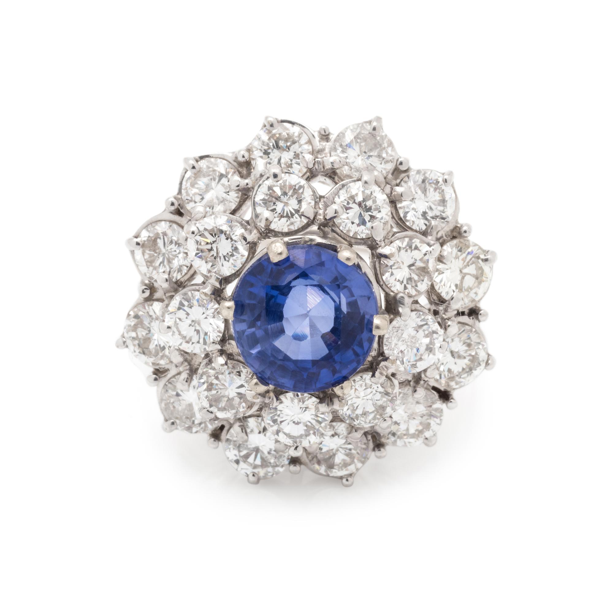 SAPPHIRE AND DIAMOND RING