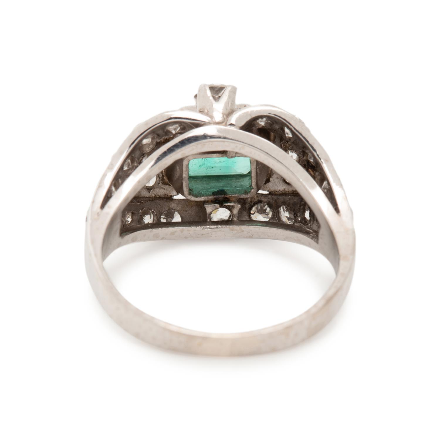 EMERALD AND DIAMOND RING