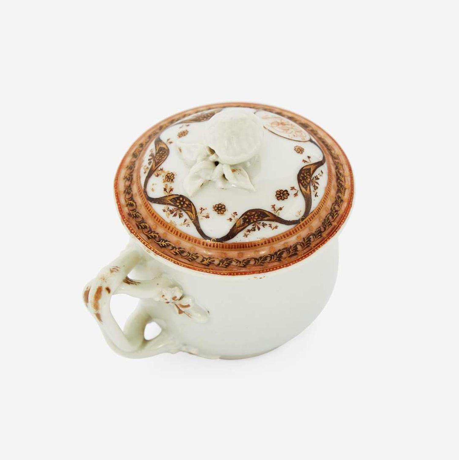 A rare Chinese Export porcelain "Washington Memorial" pot de creme circa 1800