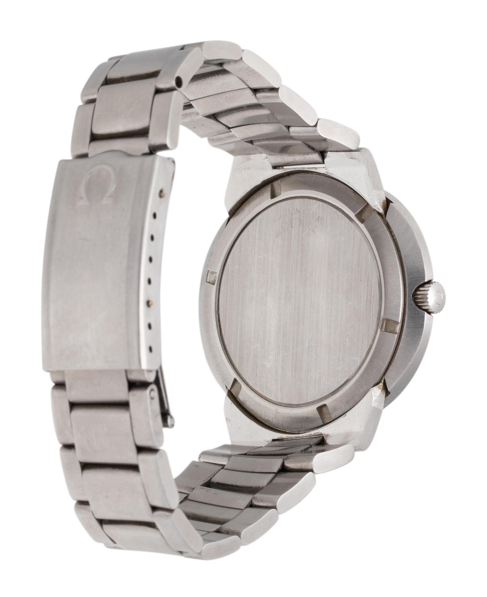 OMEGA, VINTAGE, STAINLESS STEEL 'DYNAMIC' WRISTWATCH