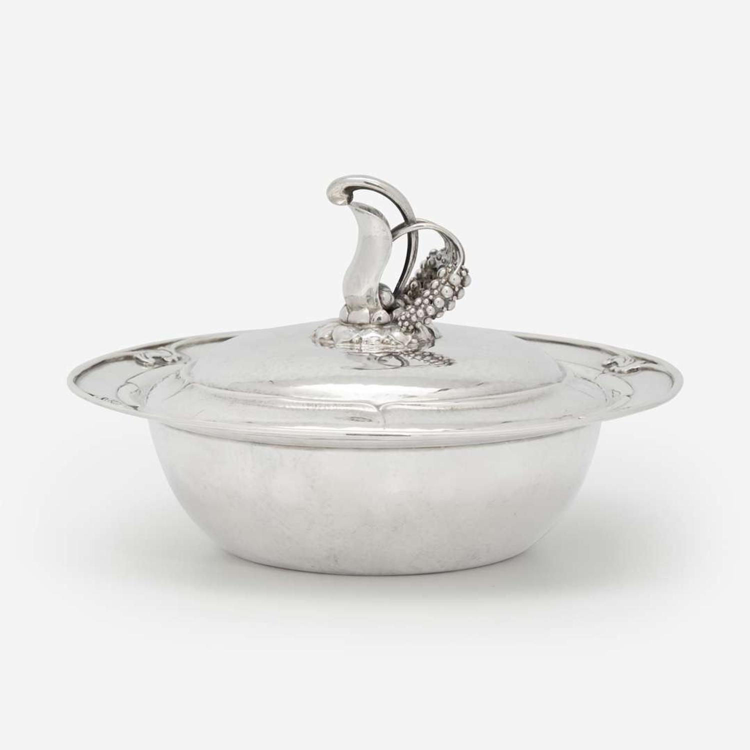 Georg Jensen Lidded Vegetable Dish, Model 228D, Denmark, circa 1925-32