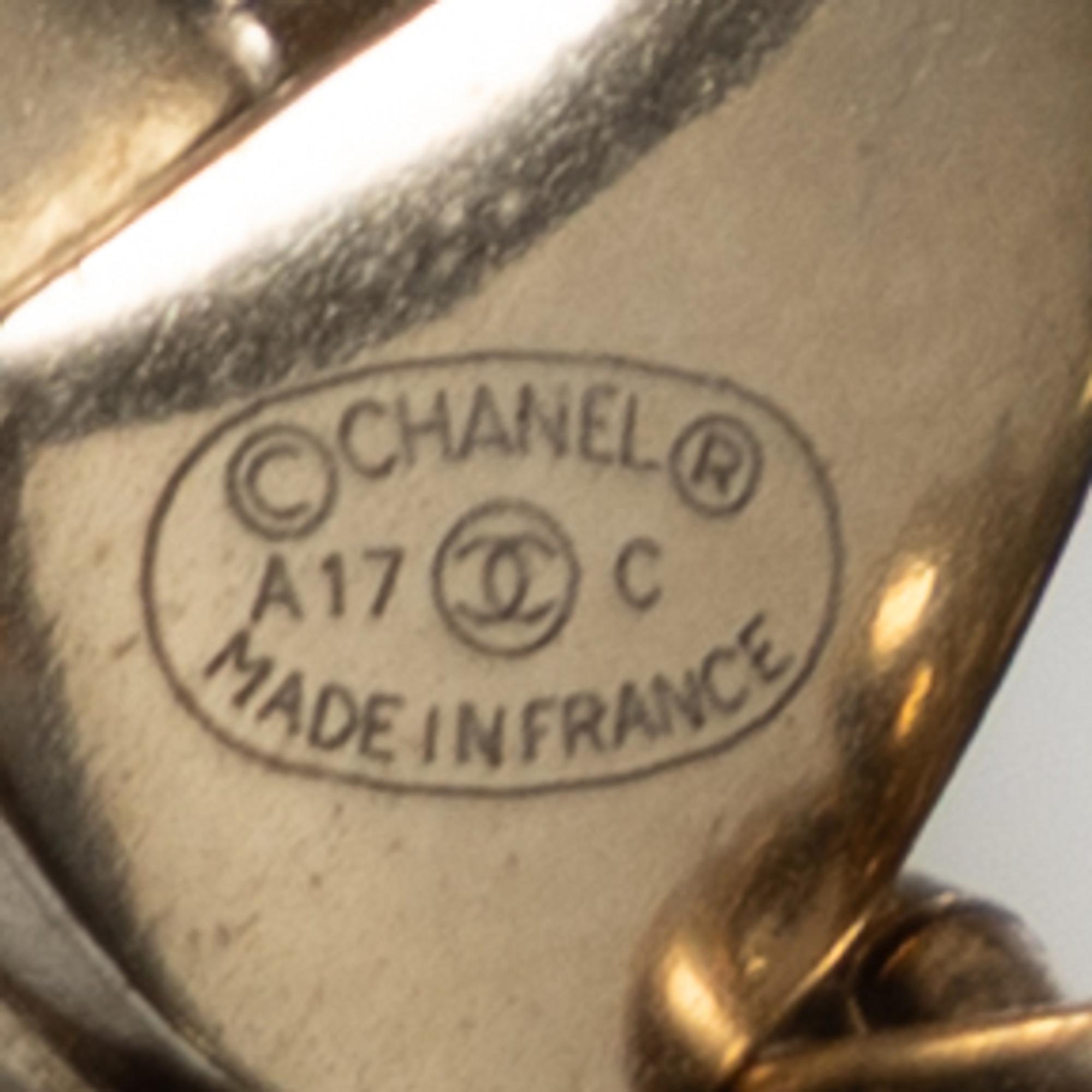 Chanel, Tonal Gripoix Pearl Sautoir