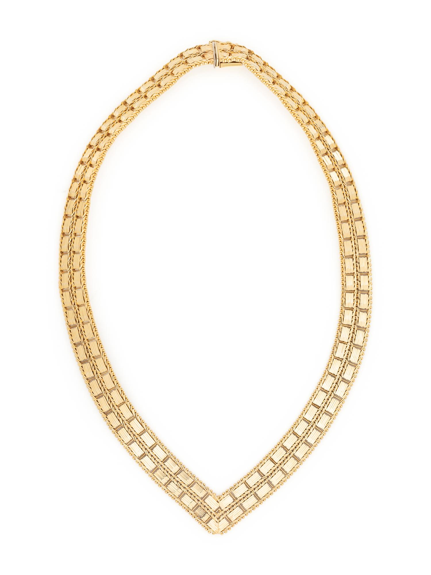 YELLOW GOLD NECKLACE