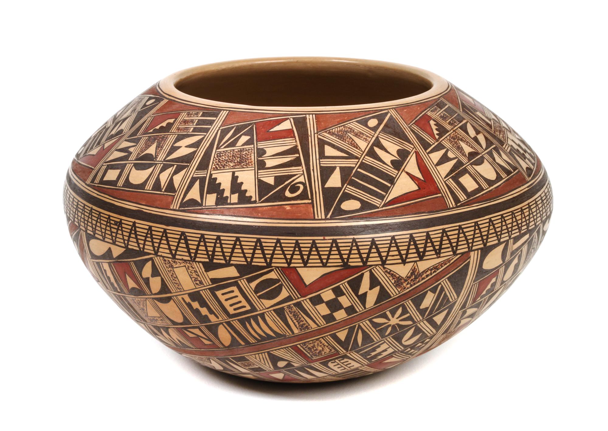 Rondina Huma (Hopi-Tewa, b.1947) Polychrome Jar Height 5 x diameter 7 3/4 inches.