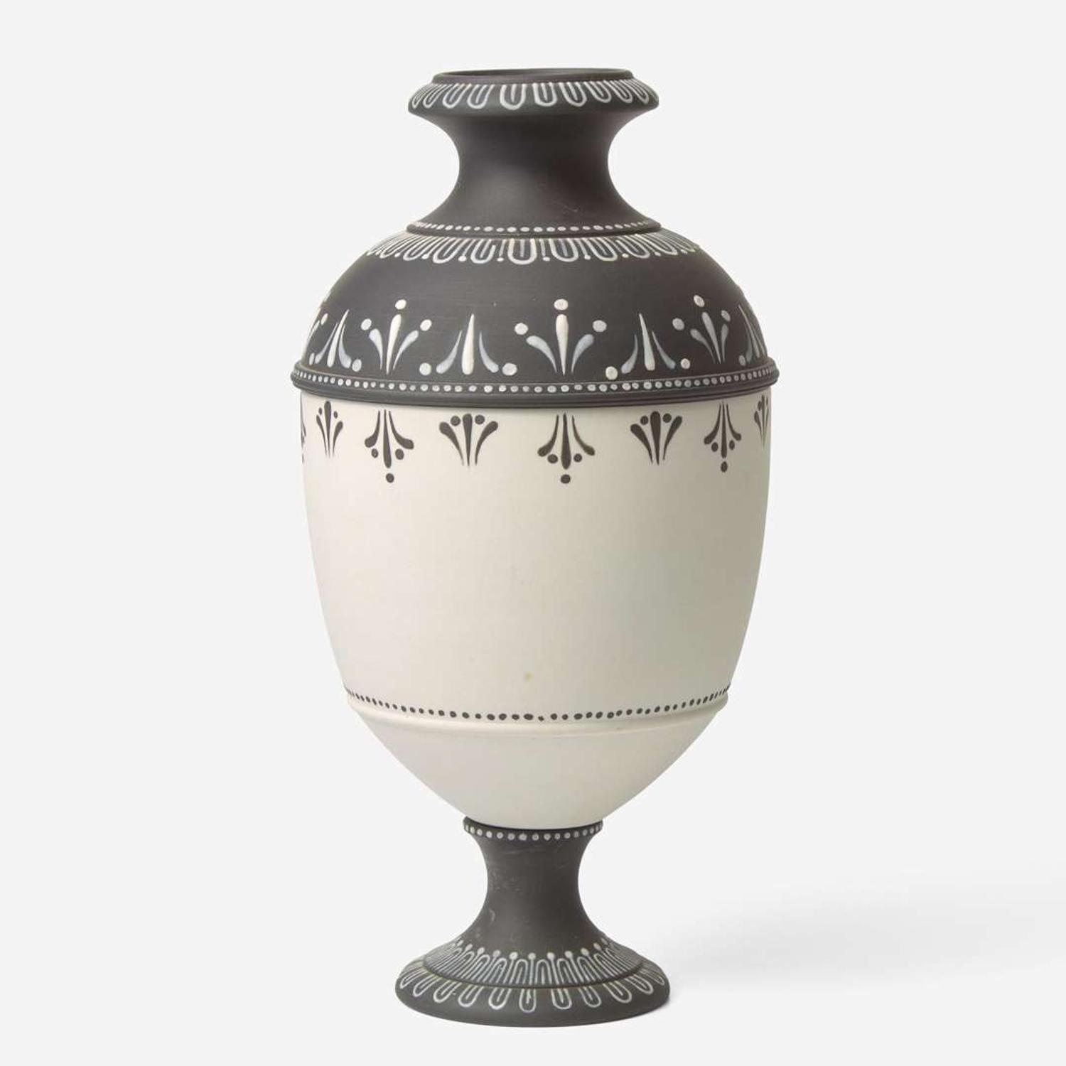 A Wedgwood White and Black Jasperware "Etruria" Vase UK, 2000s