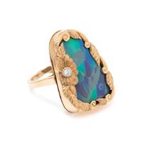 YELLOW GOLD, OPAL AND DIAMOND RING