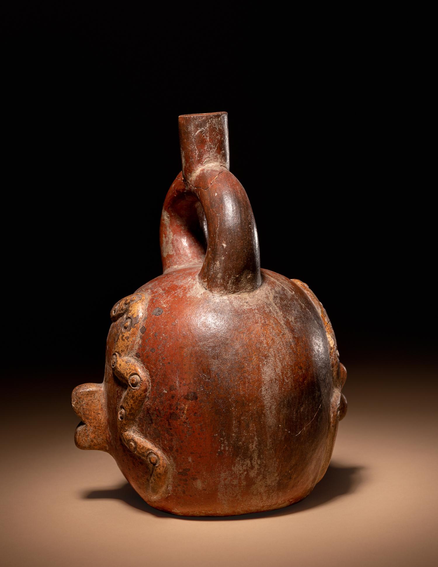 A Moche Ai-Apec Vessel