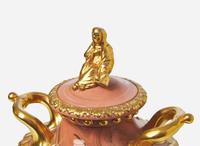 A Contemporary Wedgwood Agate Ware Vase and Cover, UK, 2002