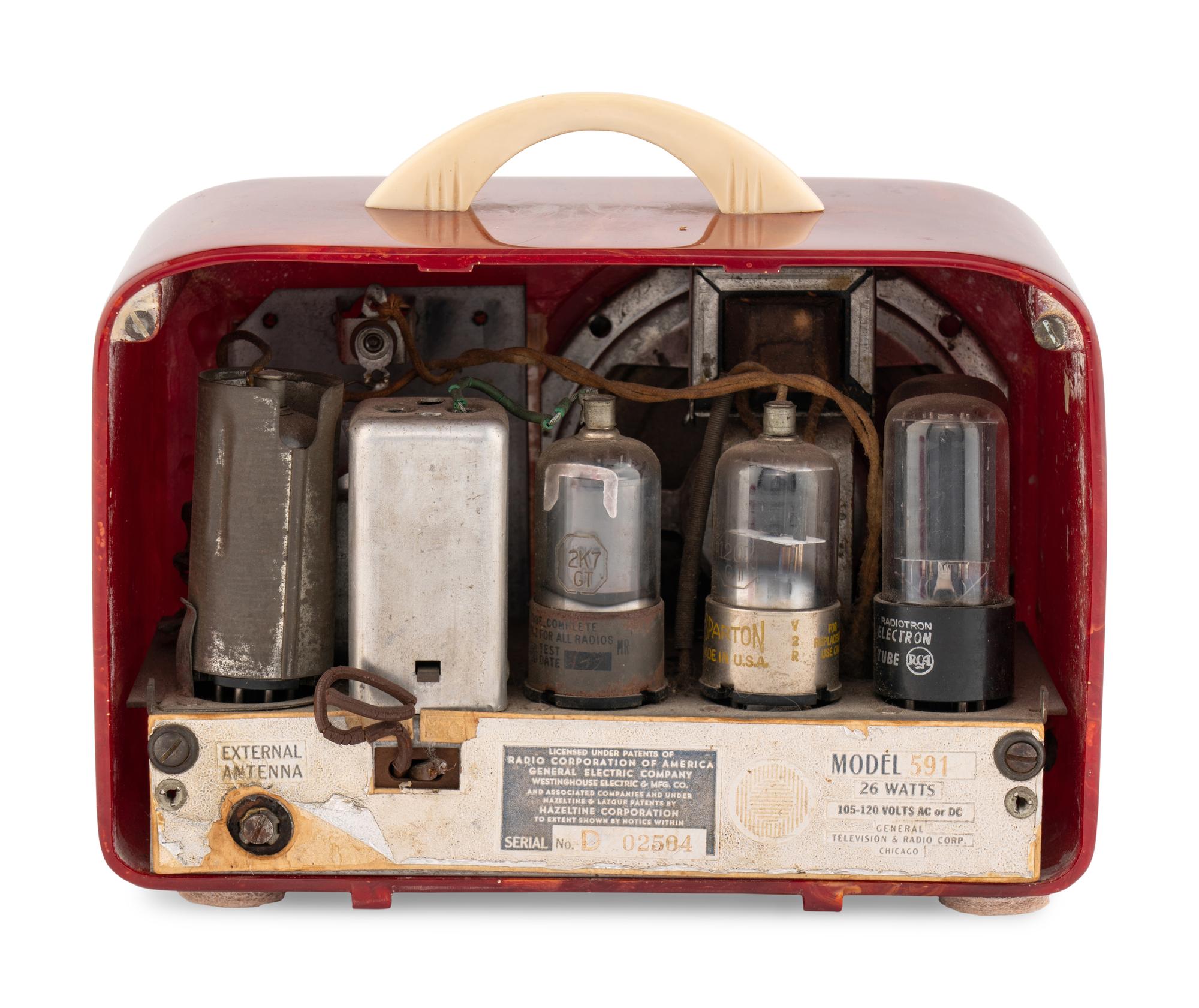 A General Television 591 Radio