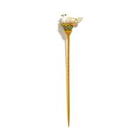 ANTIQUE, YELLOW GOLD AND ENAMEL PIGEON PIN