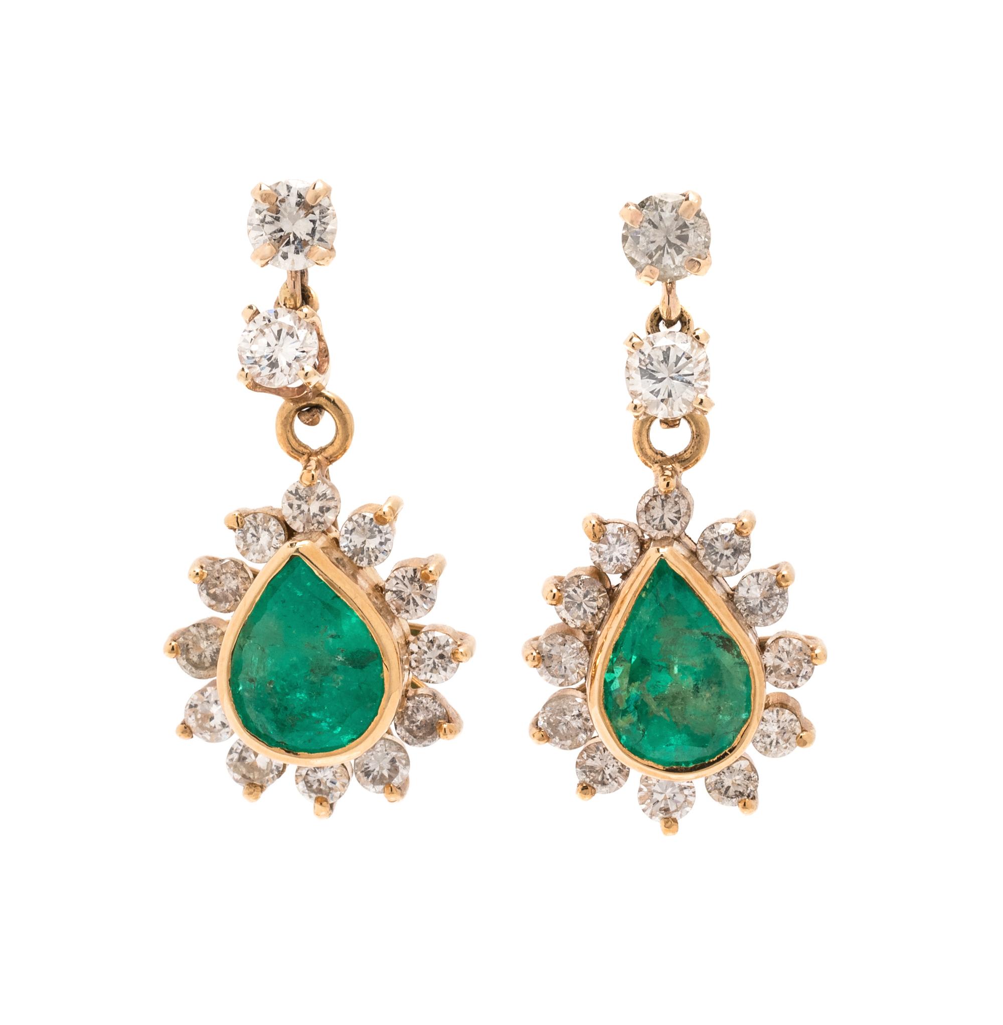 EMERALD AND DIAMOND EARRINGS
