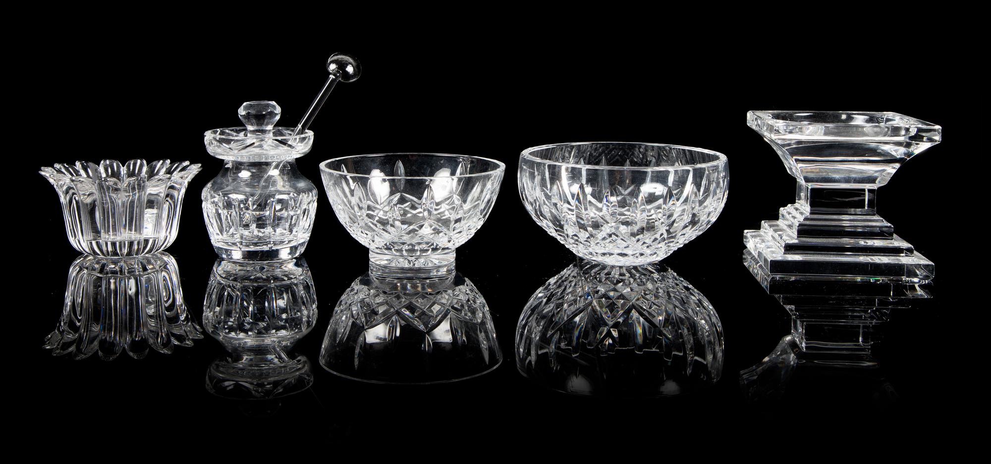 A Group of Twelve Glass Table Articles Diameter of largest 8 inches