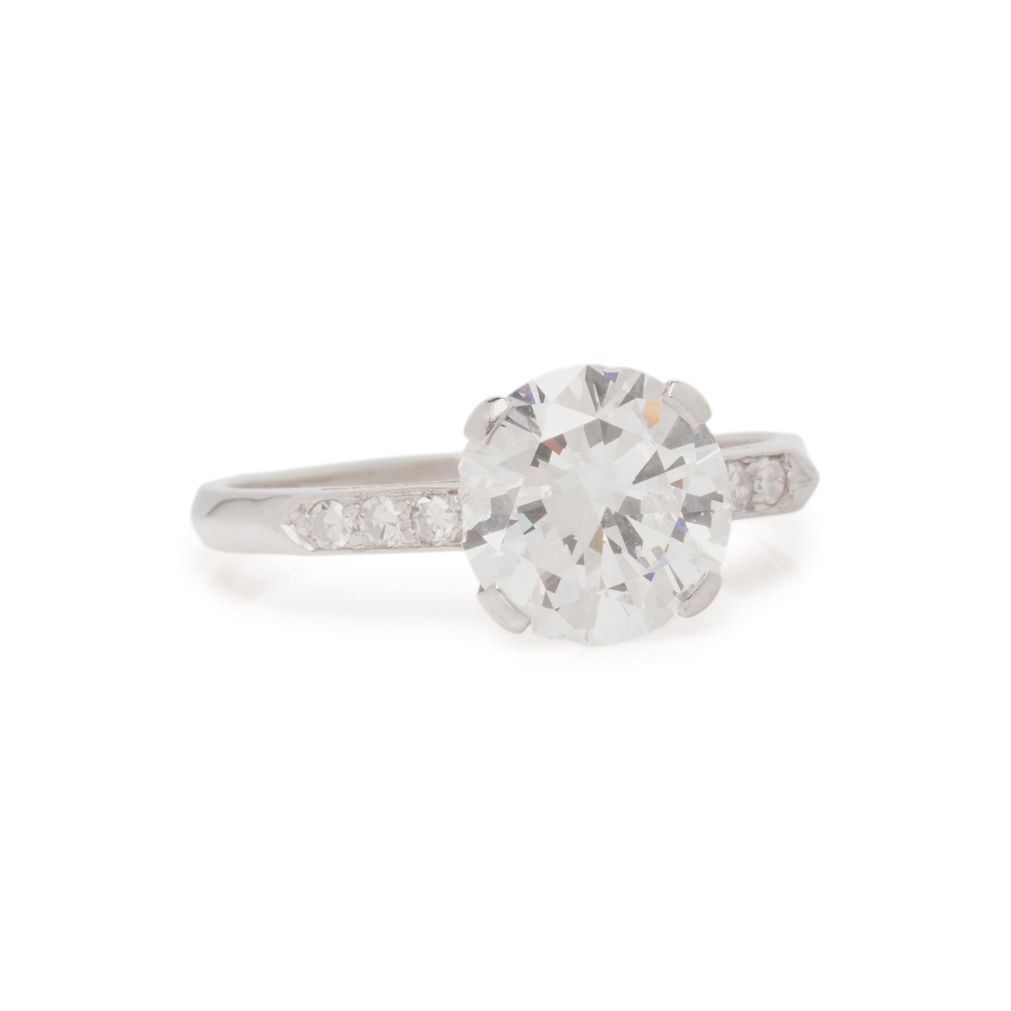 DIAMOND RING