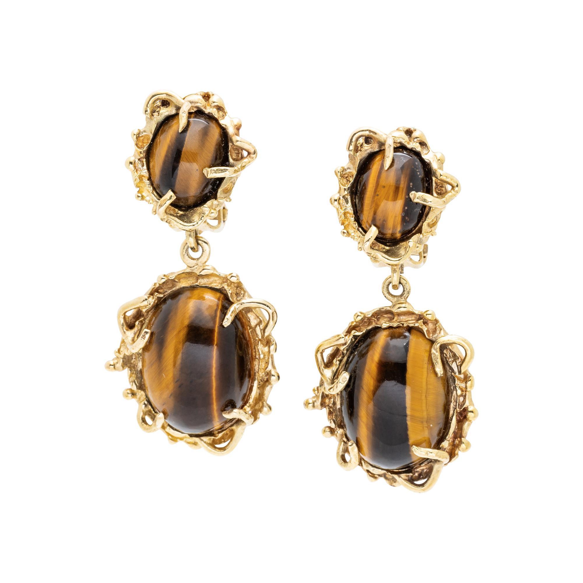 COLLECTION OF YELLOW GOLD AND TIGER'S EYE JEWELRY