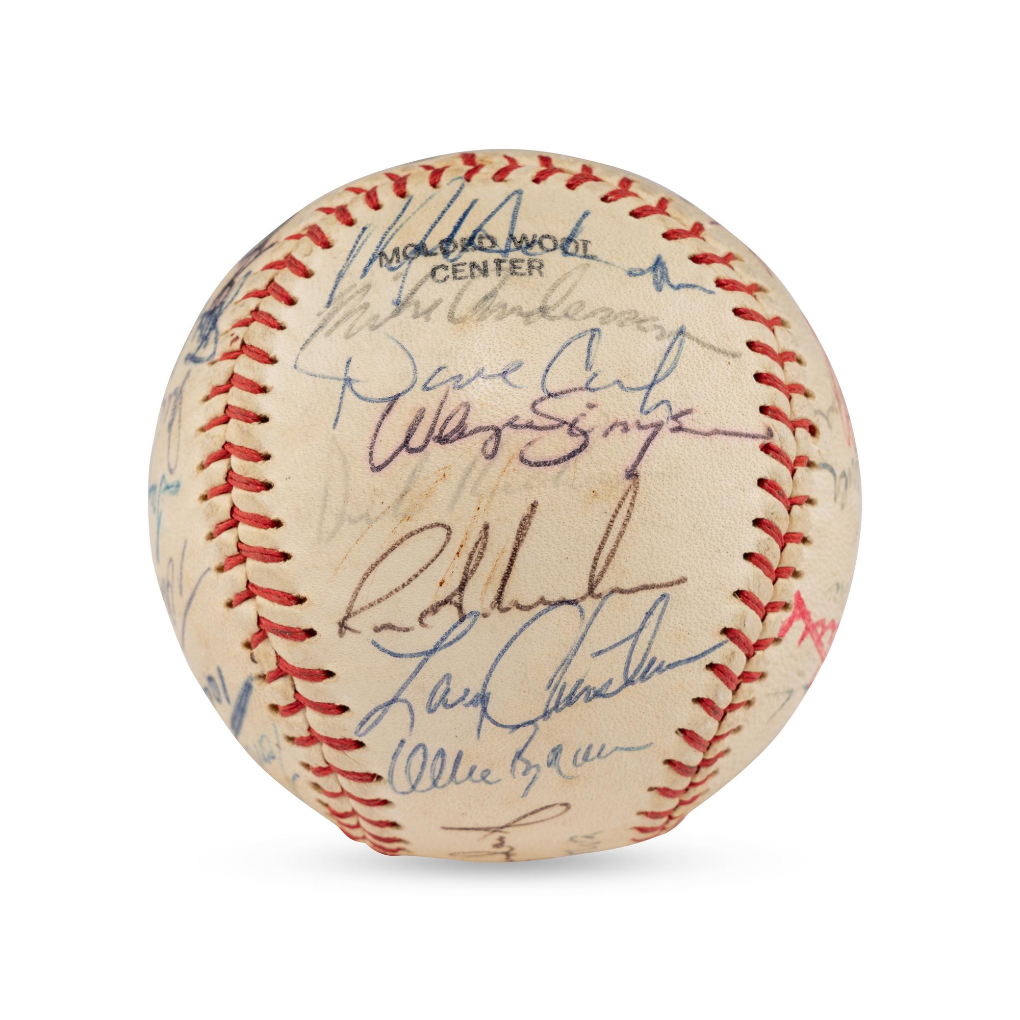A 1975 Philadelphia Phillies Team Signed Autograph Baseball
