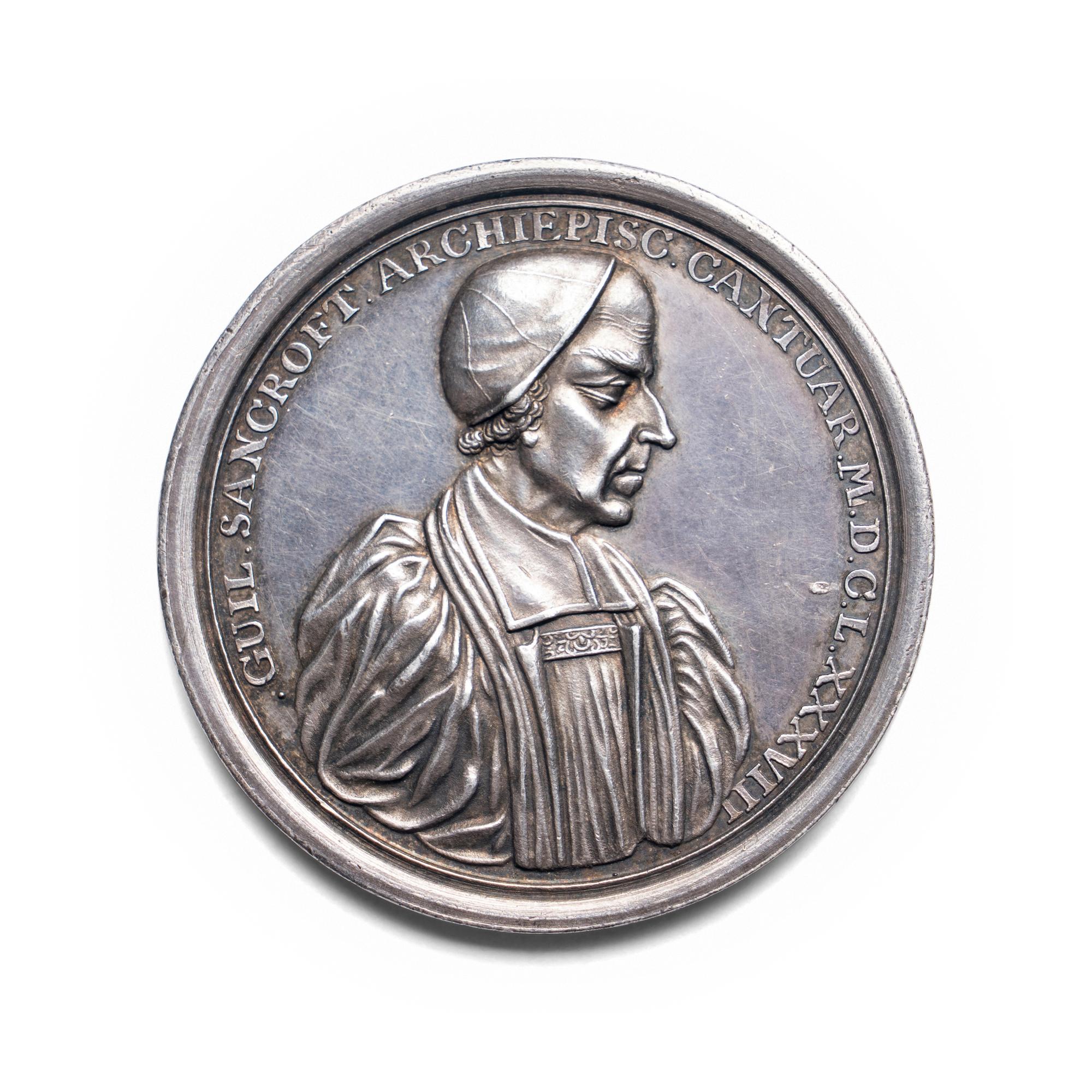 [ EXONUMIA] A British Silver Medallion by George Bower (17th Century) Commemorating the Imprisonment of Archibishop Sancroft and the Seven Bishops (60.6 g, 53m, Plain Edge)