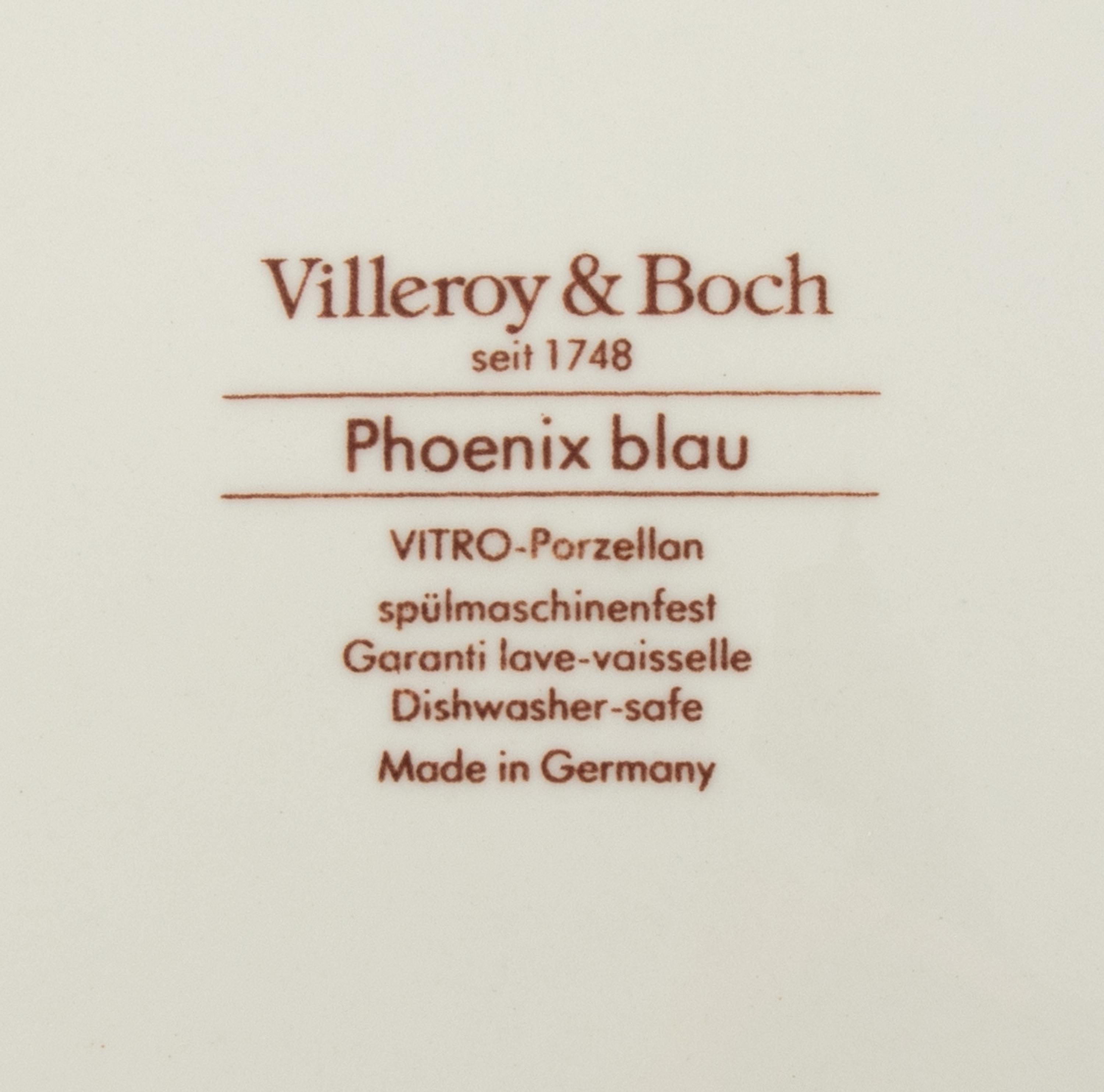 A Villeroy and Boch Porcelain Dinner Service