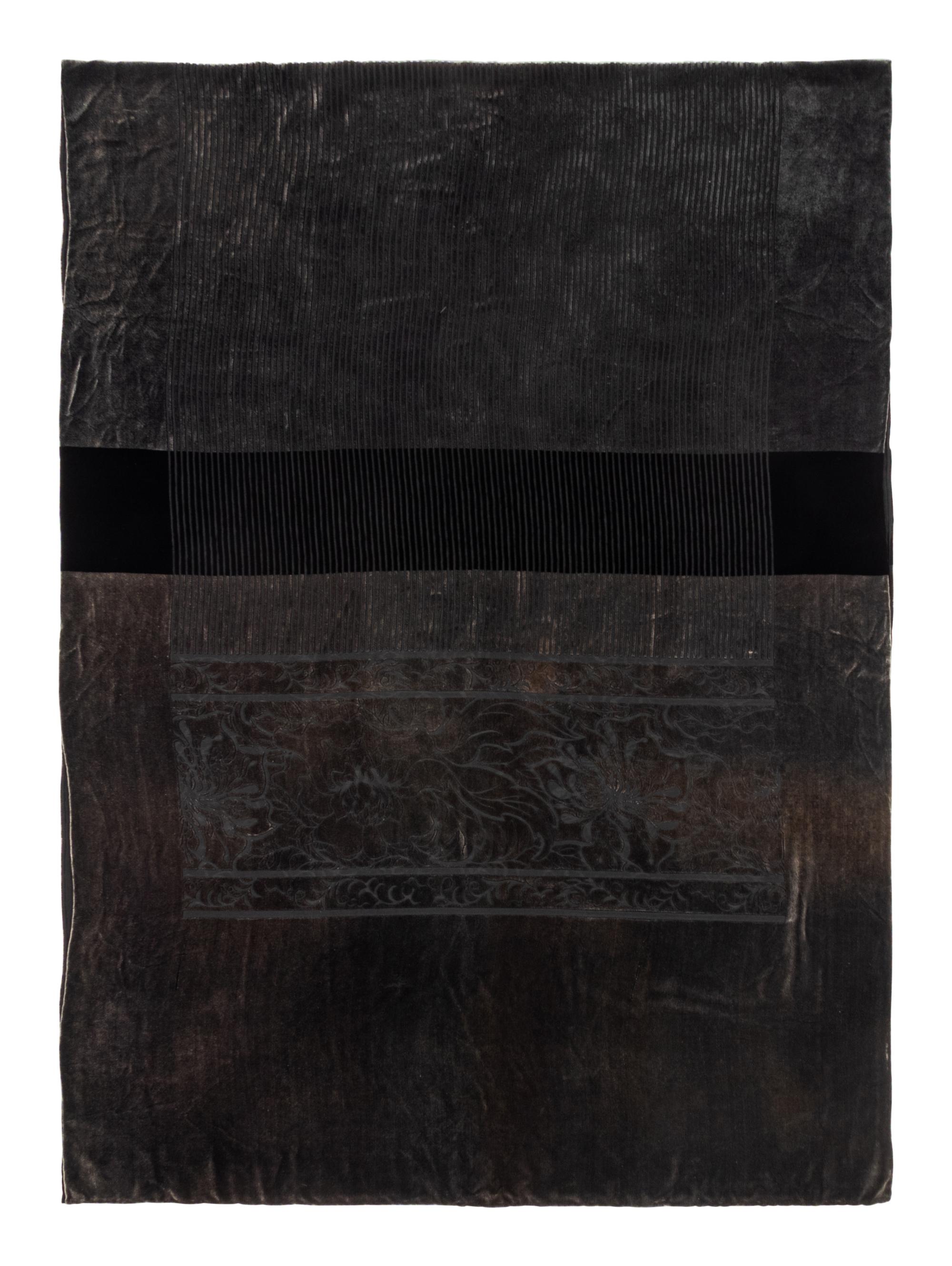 CHARLES & PATRICIA LESTER, FOUR ROBES AND ONE SHAWL