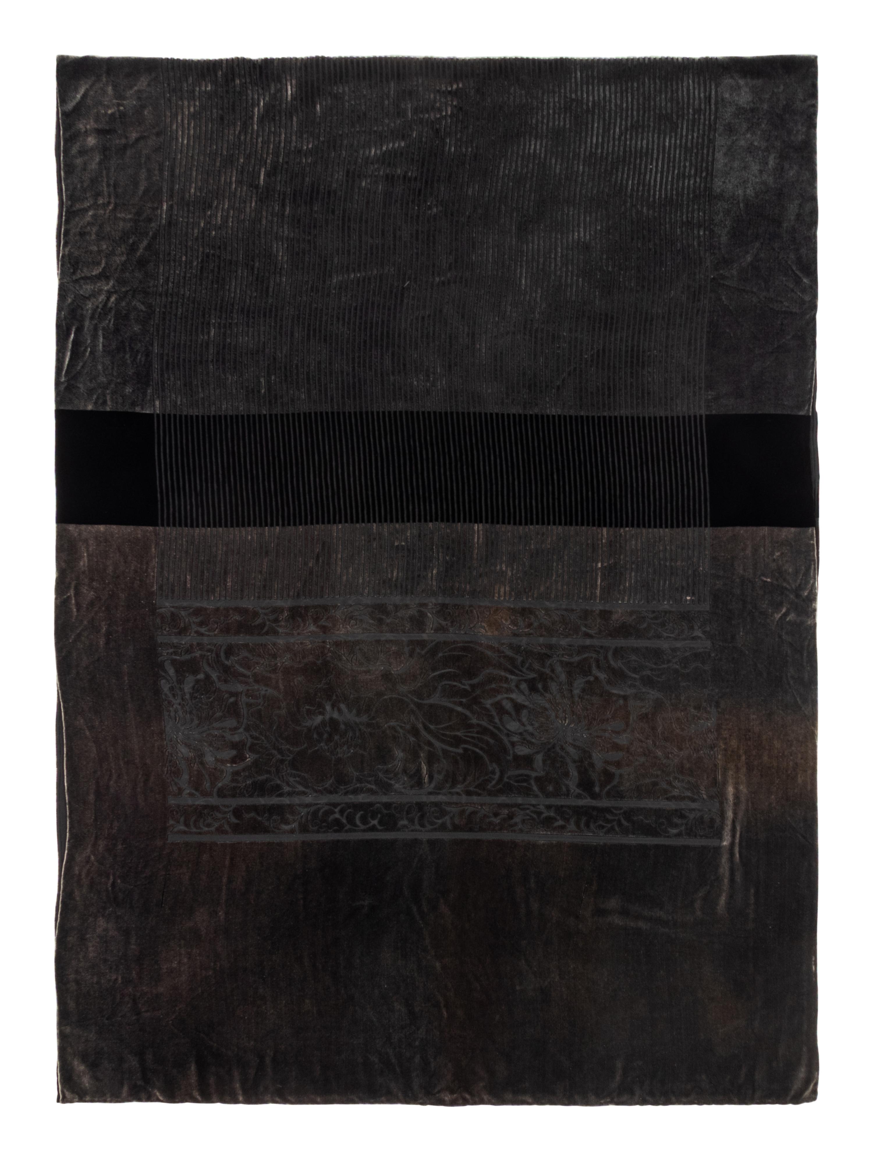 CHARLES & PATRICIA LESTER, FOUR ROBES AND ONE SHAWL