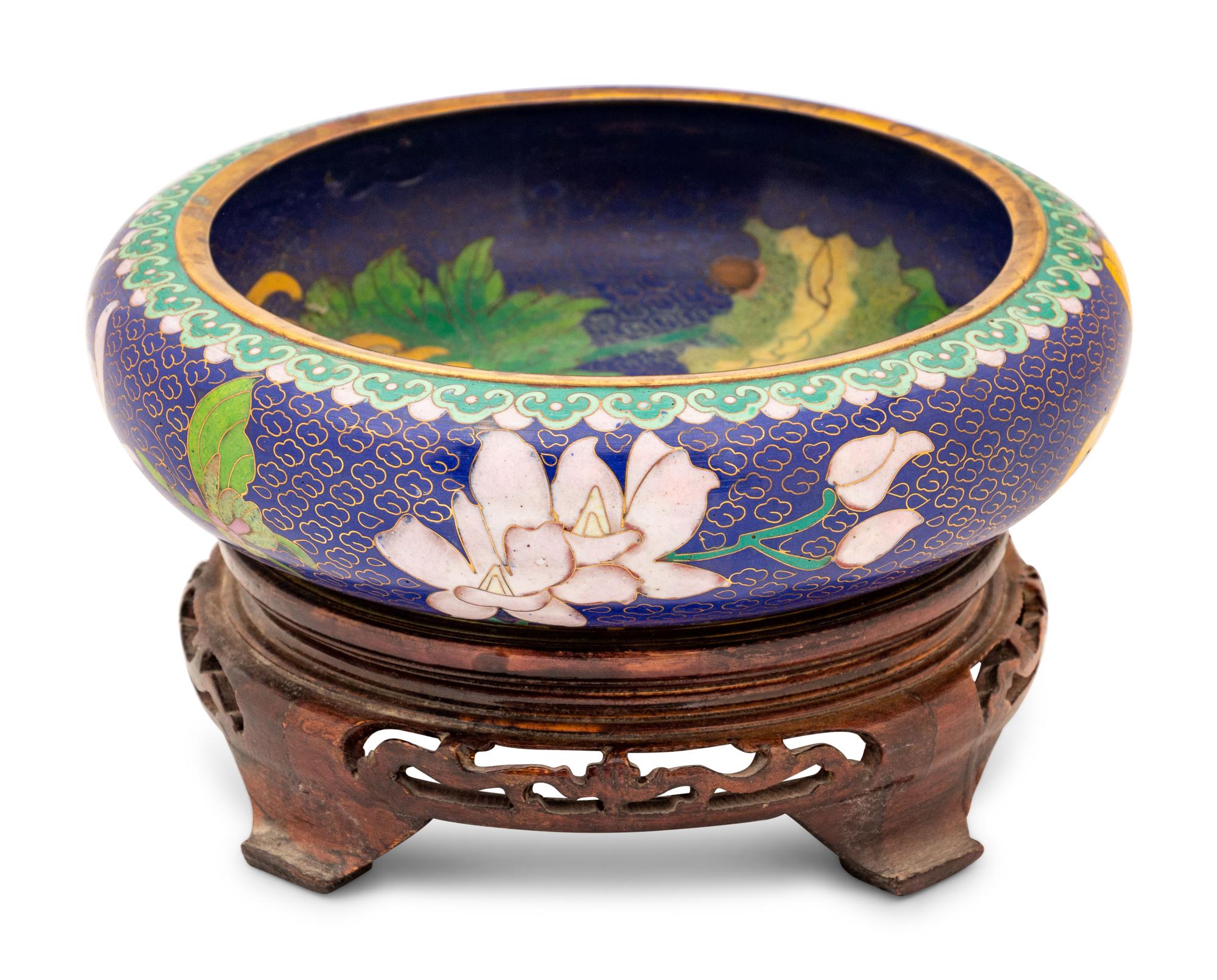 A Cloisonné Bowl with Stand