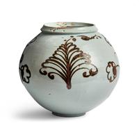 A Large Korean Iron Brown Underglaze White Porcelain Jar, Joseon Dynasty, 17th Century