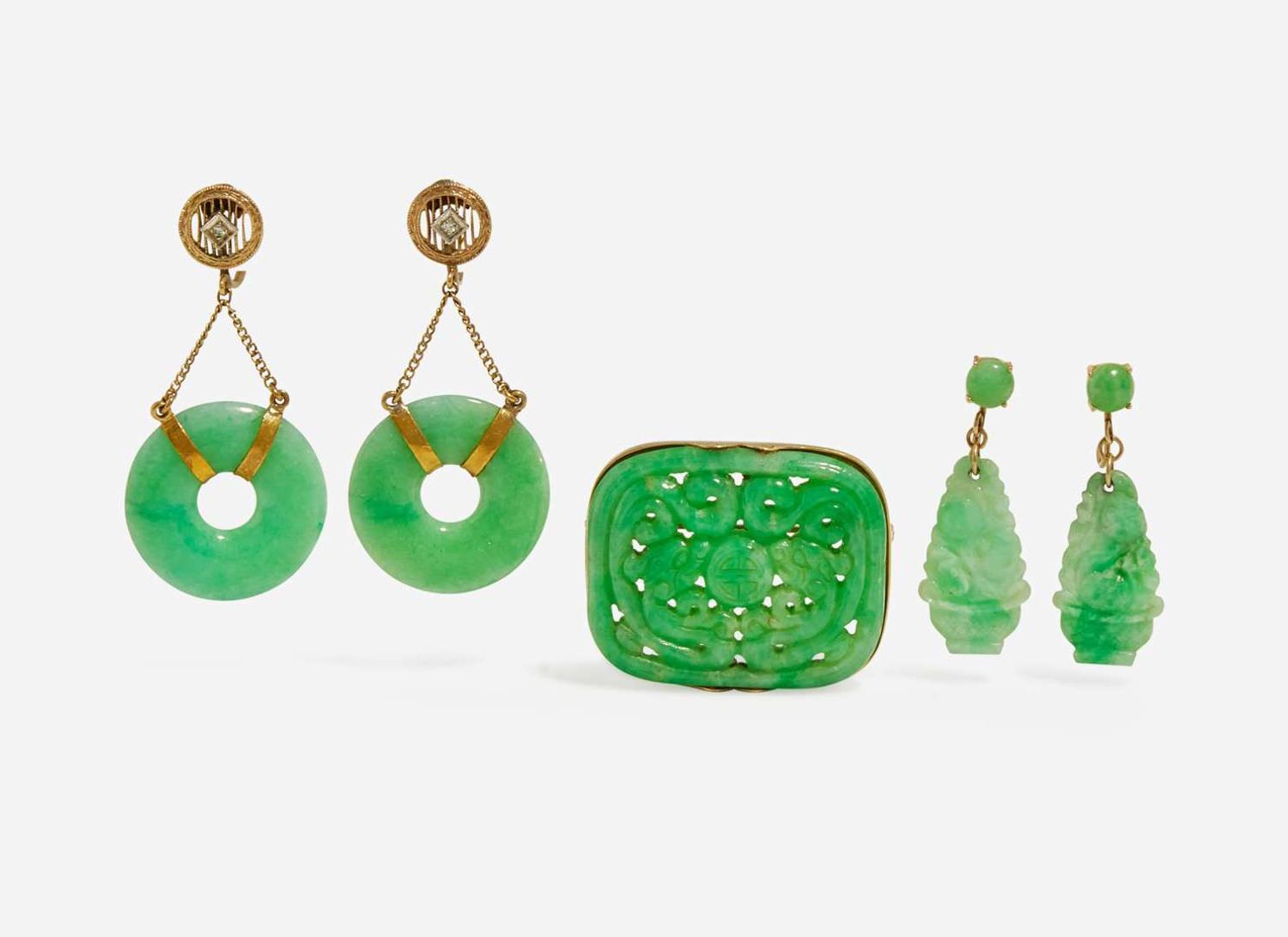 A Three-Piece Set of Jade Jewelry