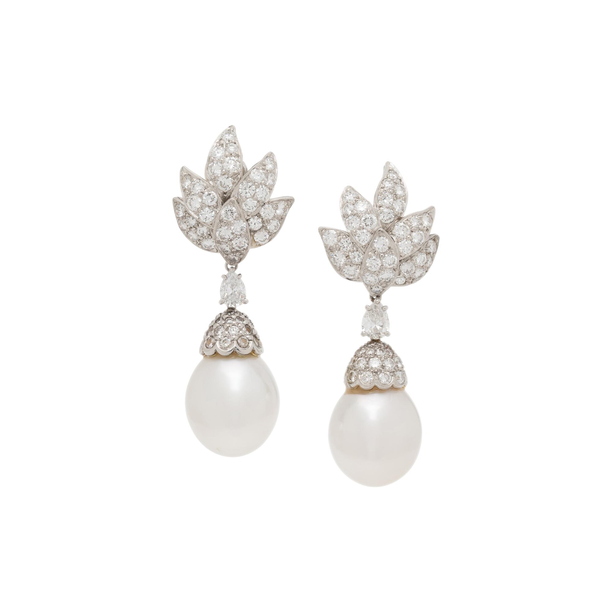 DIAMOND AND CULTURED PEARL DAY NIGHT EARRINGS