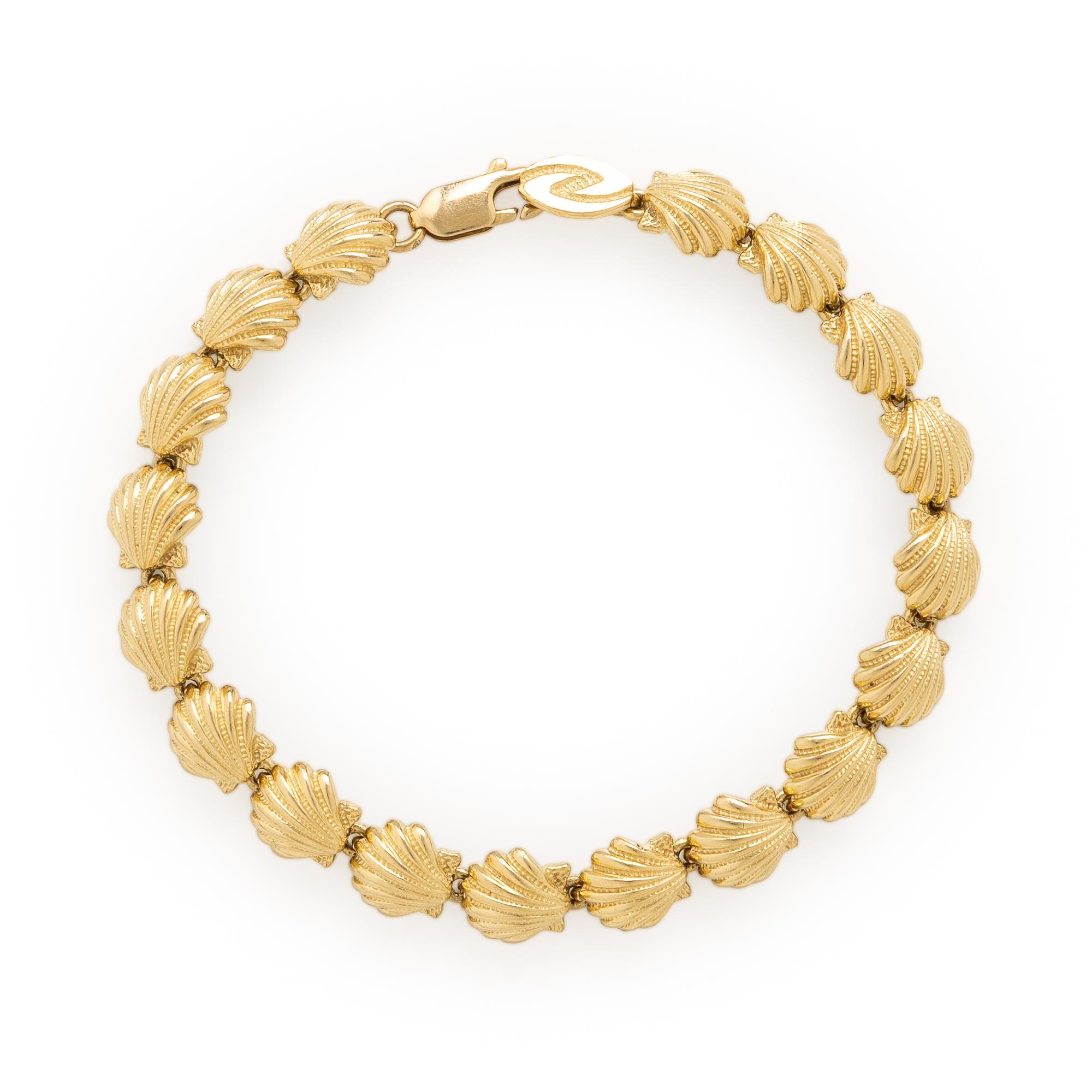 Yellow Gold Shell Motif Bracelet
