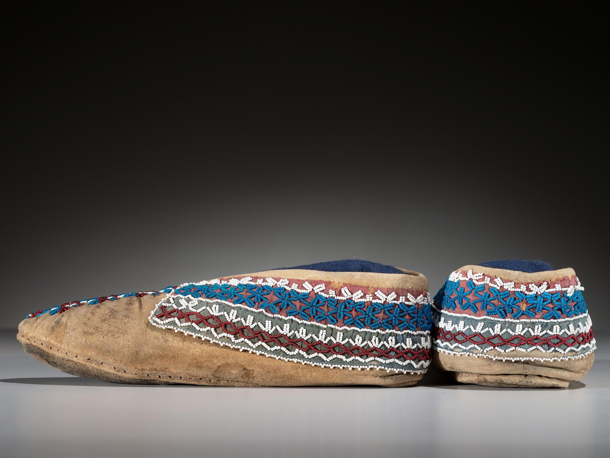 Seneca Soft-Soled Hide Moccasins
