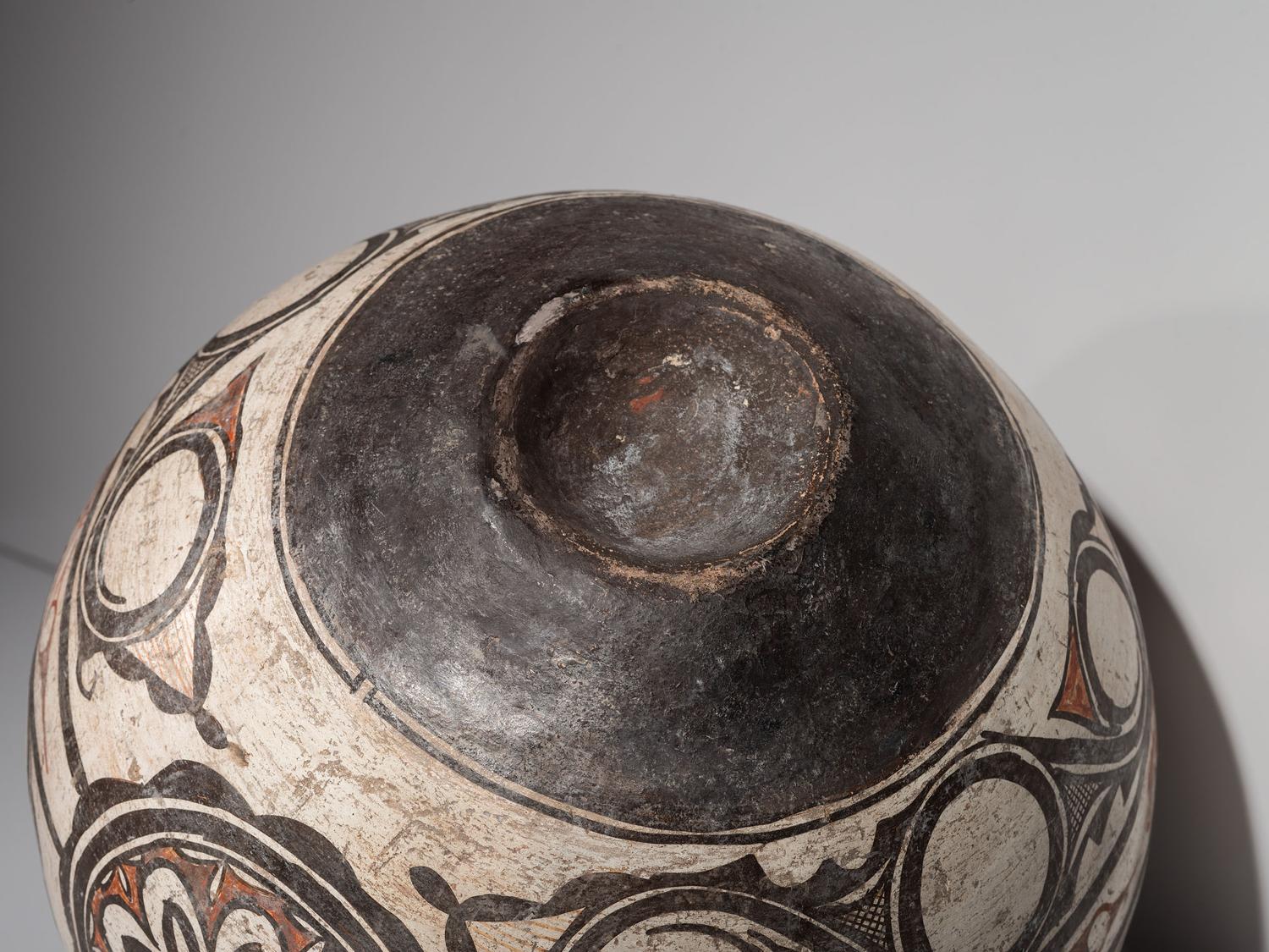 Zuni Pottery Olla