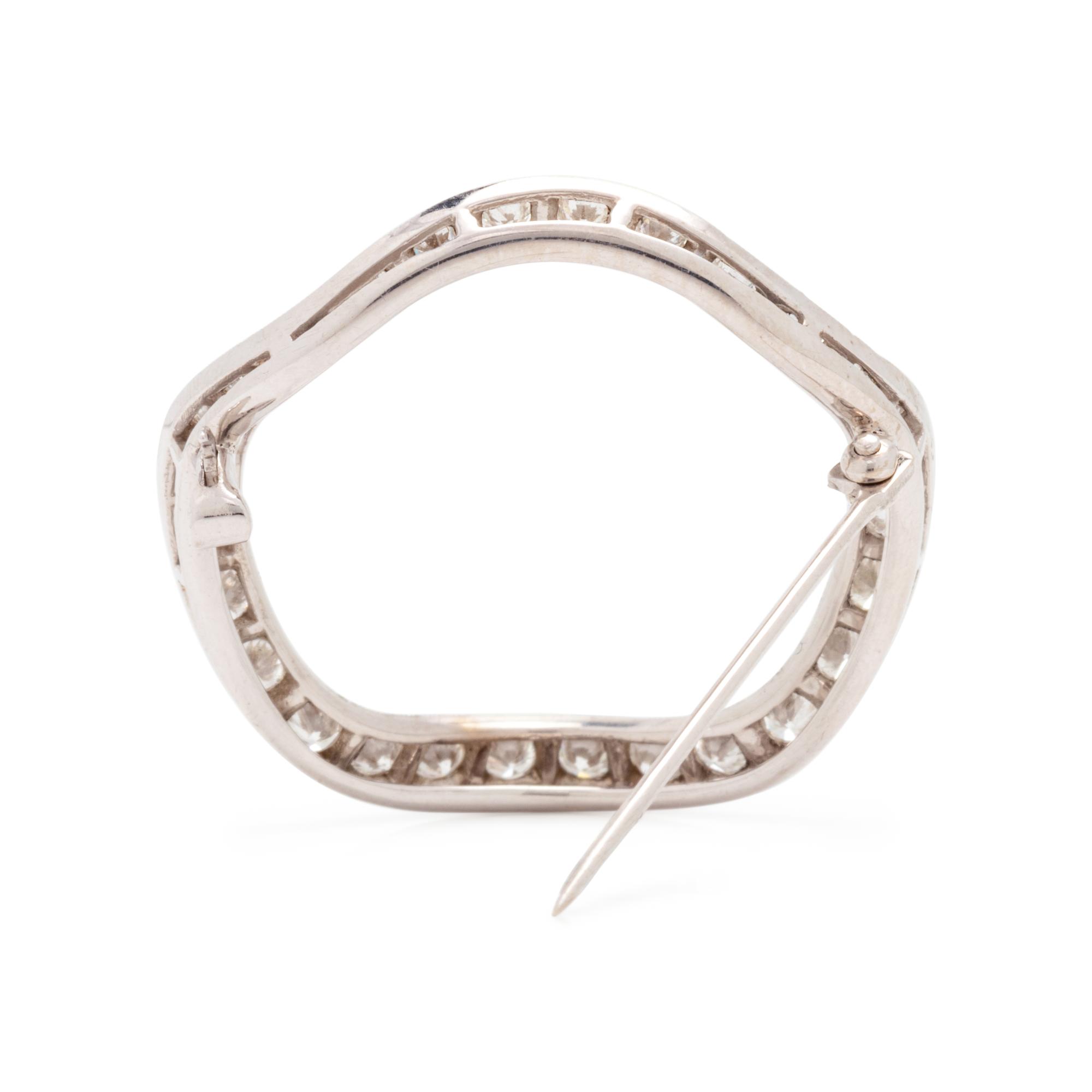 DIAMOND CIRCLE BROOCH