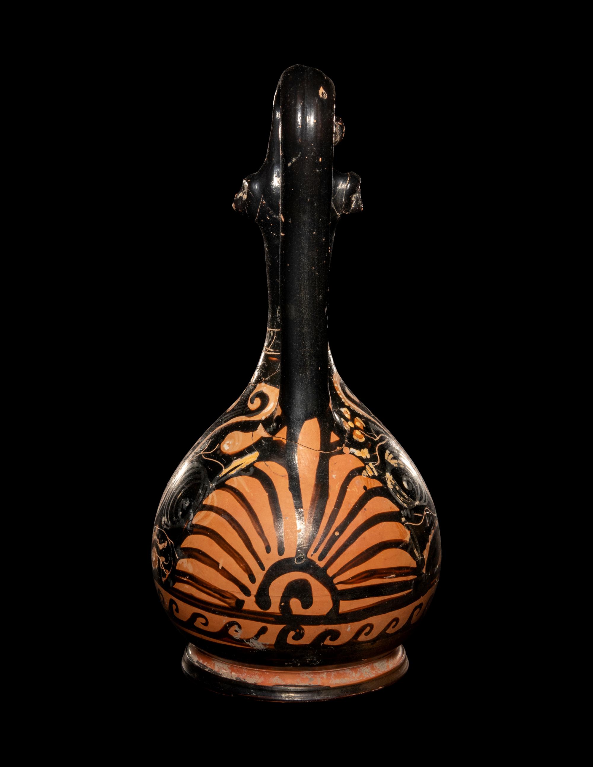 An Apulian Red-Figured Epichysis