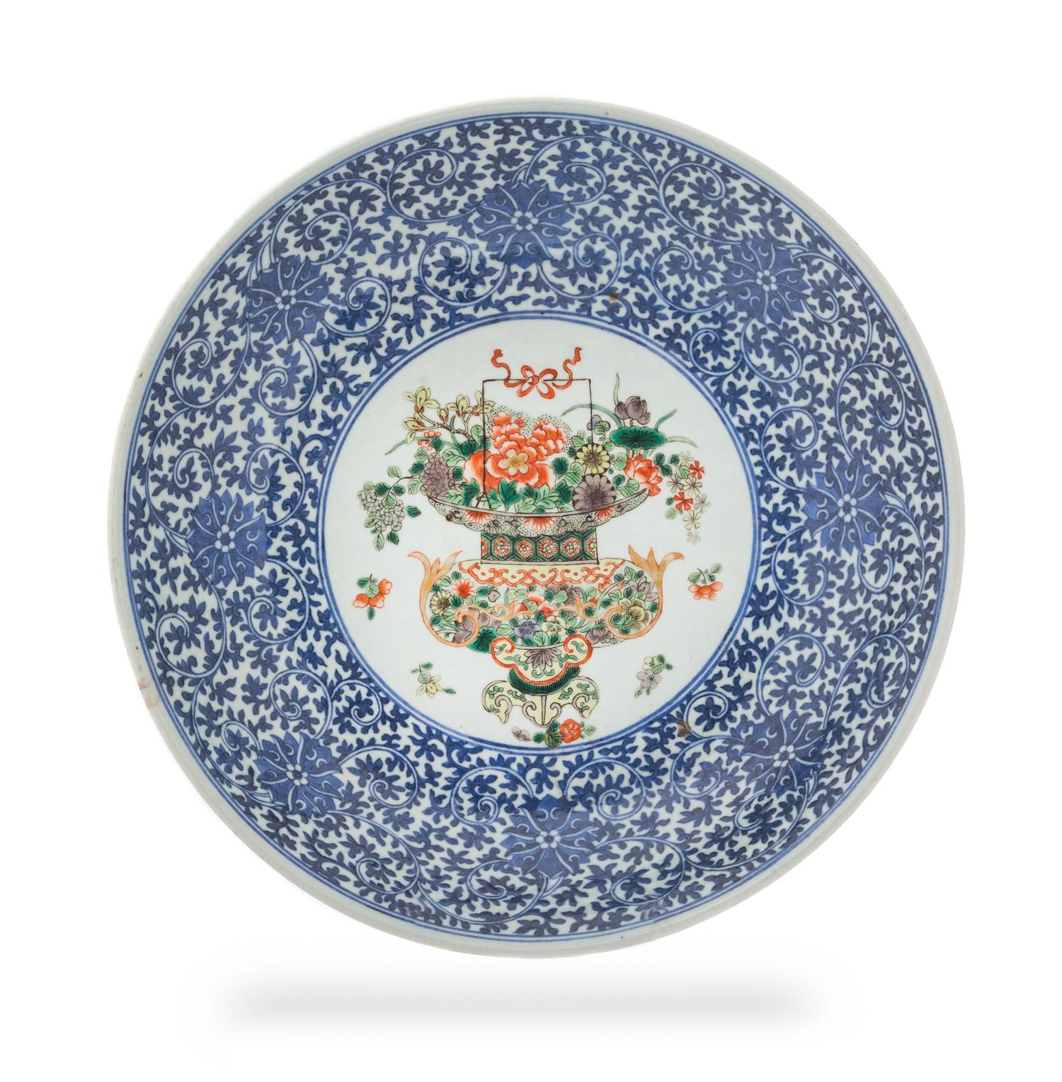 A Famille Verte and Underglaze Blue Porcelain Charger Diameter 13 1/2 inches.