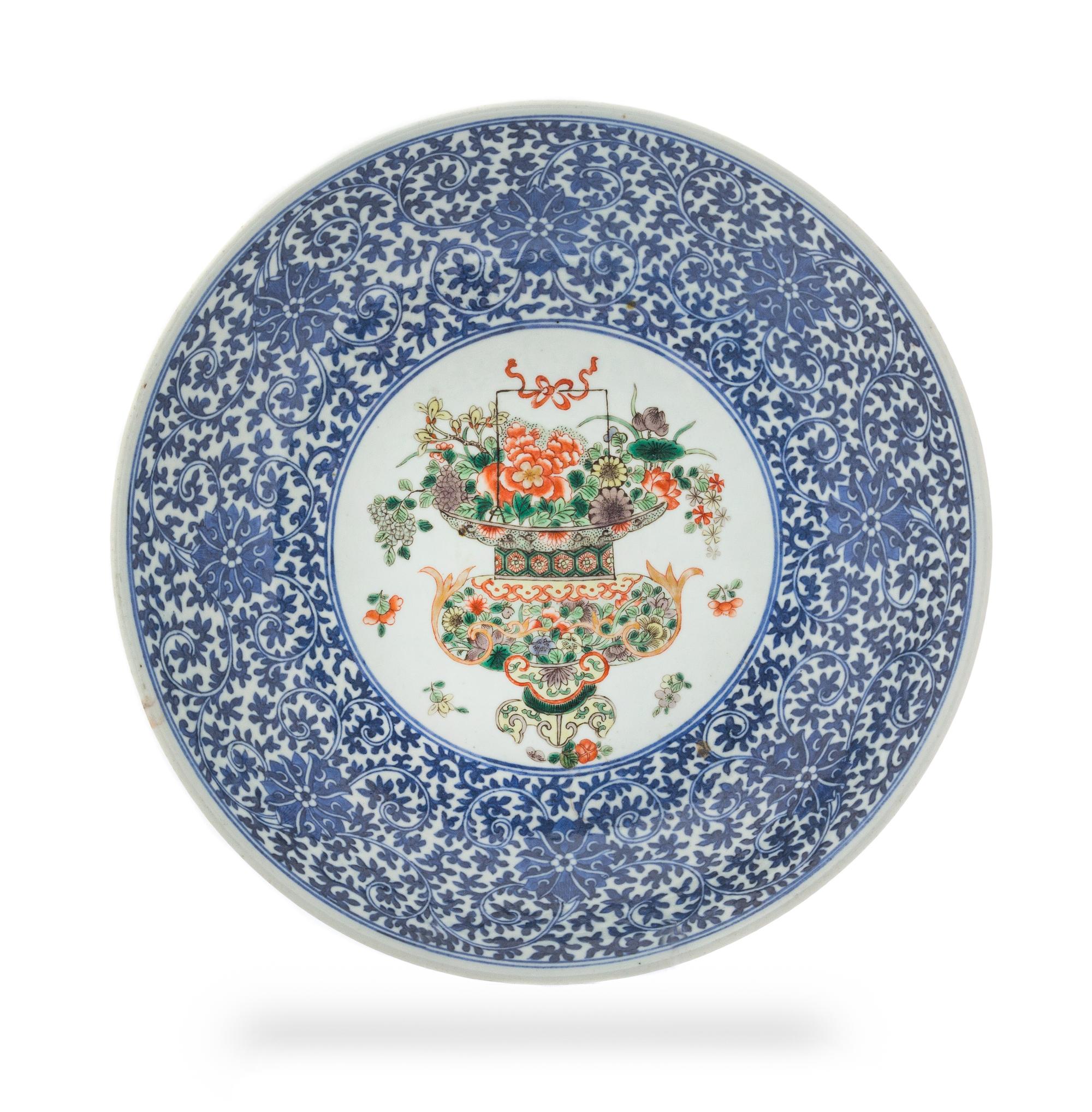 A Famille Verte and Underglaze Blue Porcelain Charger Diameter 13 1/2 inches.