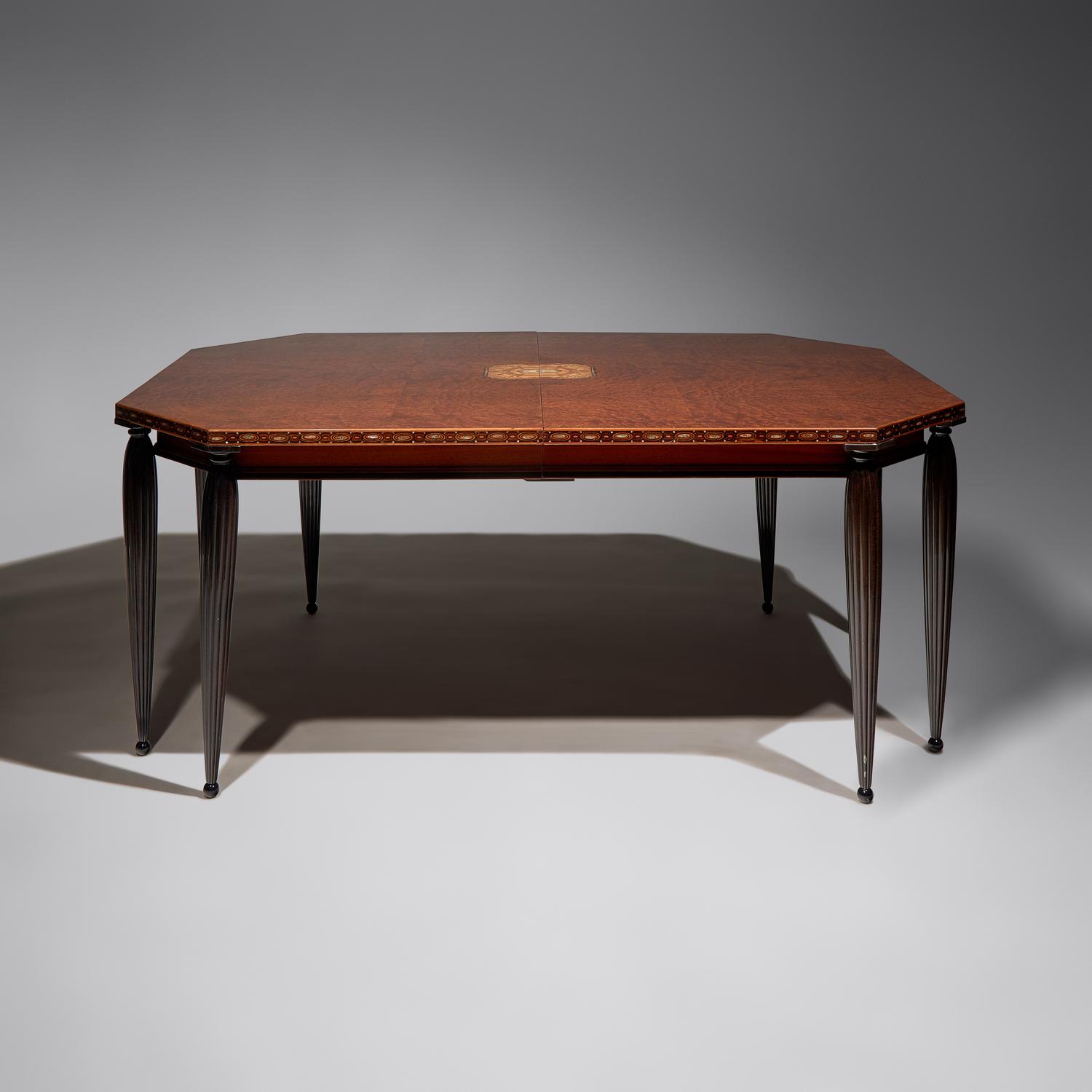 French Art Deco dining room table, c. 1922