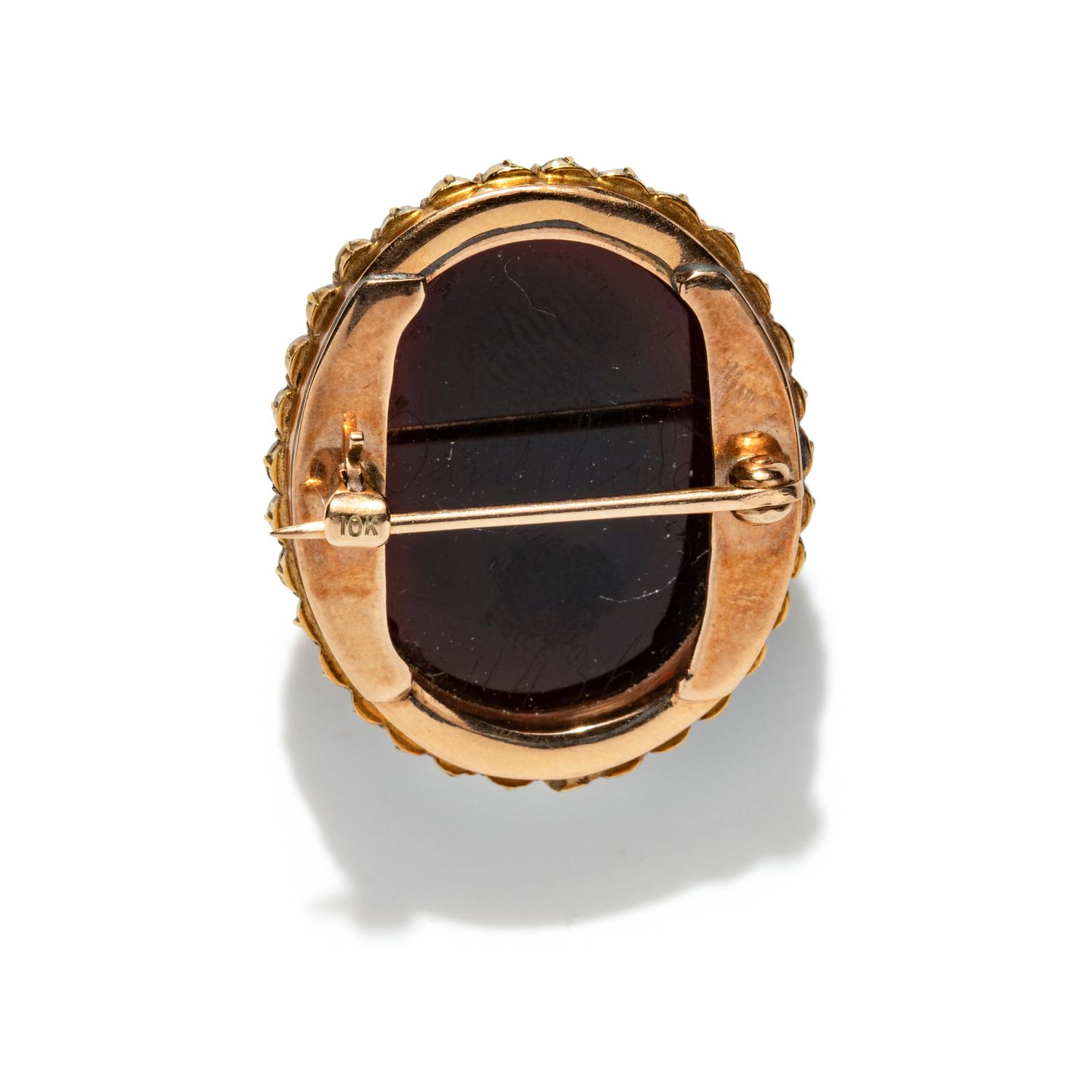 A Neoclassical Gold, Pearl, and Sardonyx Cameo Brooch with the Queen Omphale as Hercules